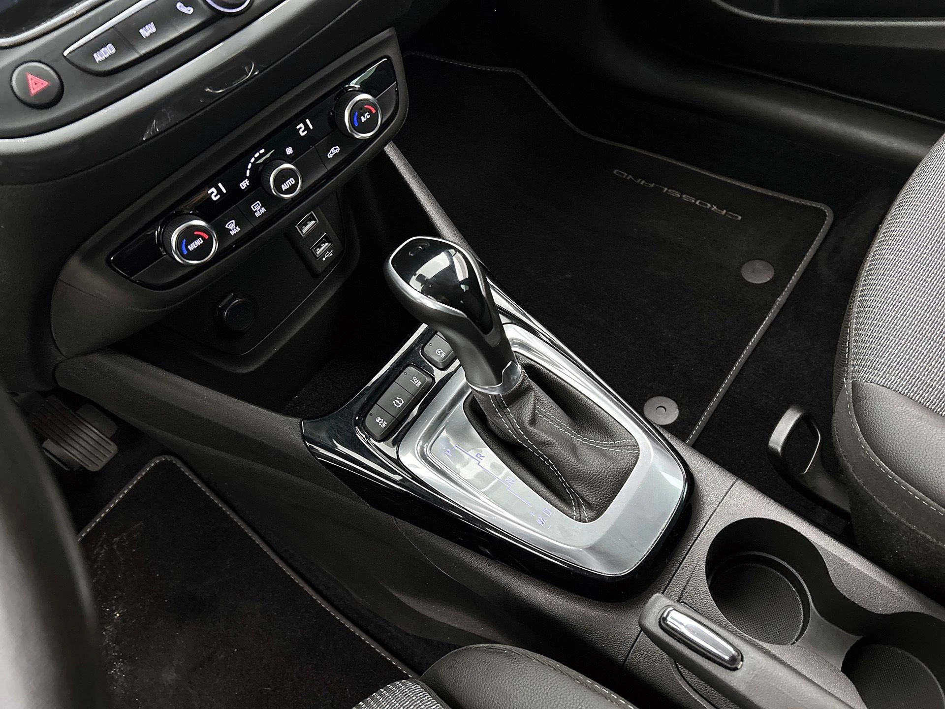 Opel-Crossland-image-11