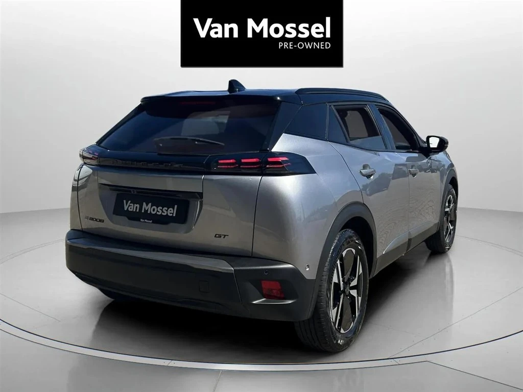 Peugeot-e-2008-image-4