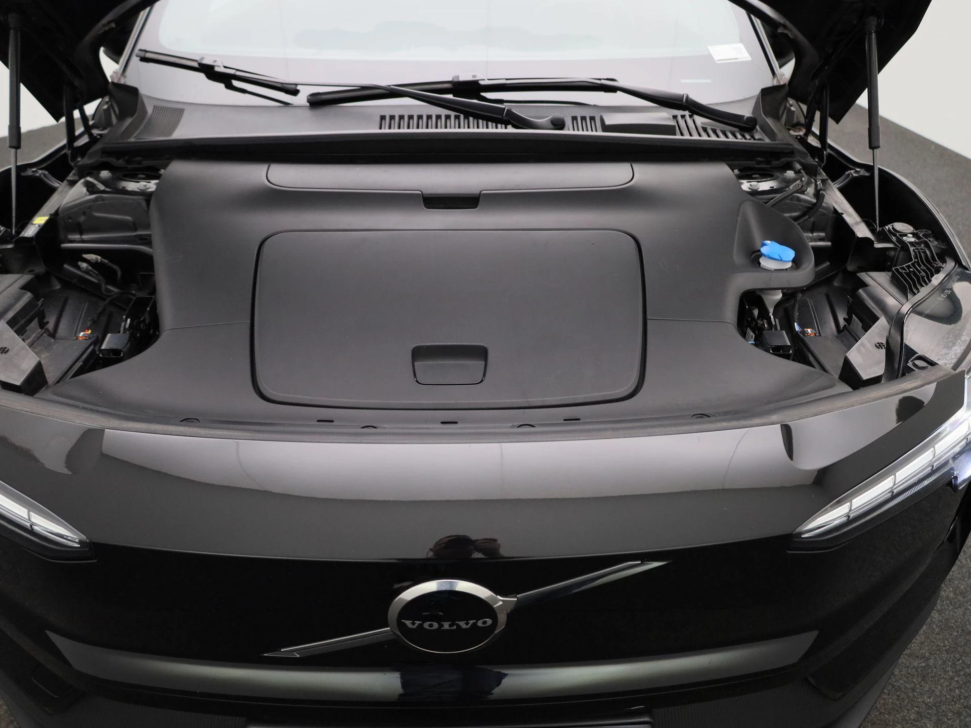 Volvo EX30 Single Motor Extended Range Core