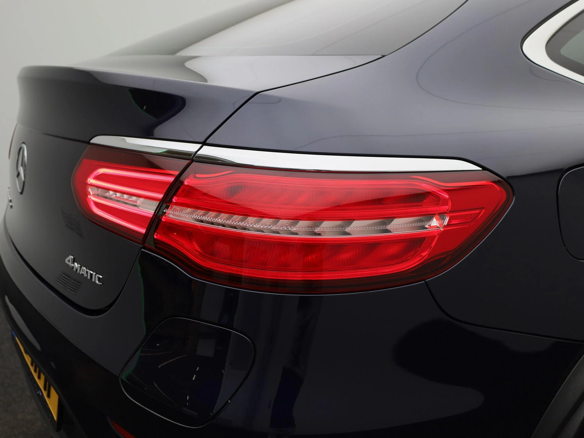 Mercedes-Benz-GLC-image-36
