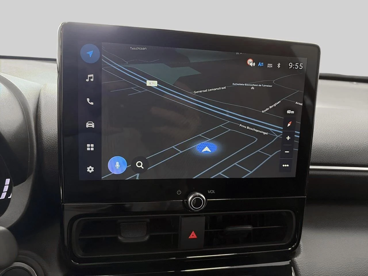 Toyota-Yaris Cross-image-11