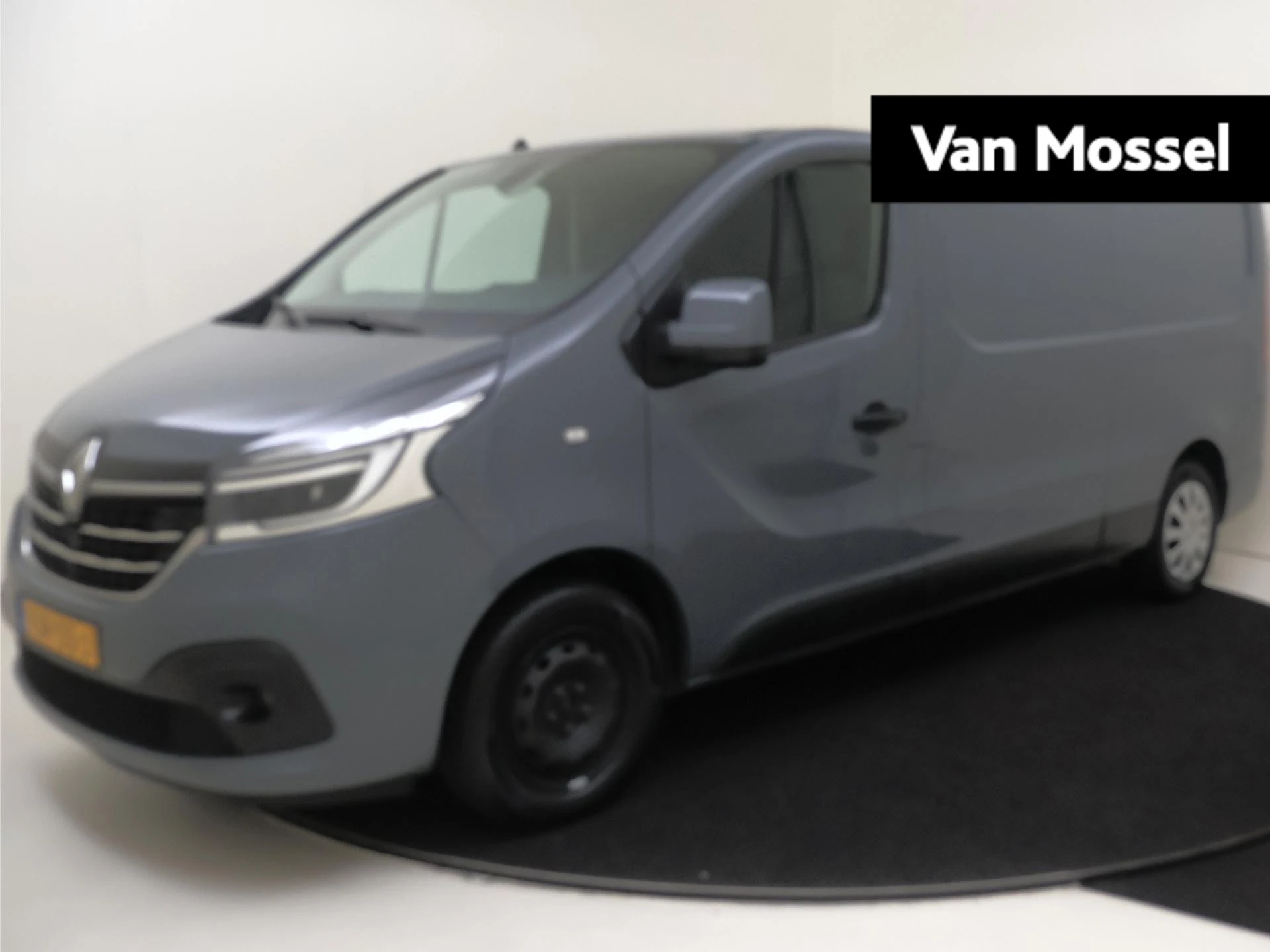 Renault-Trafic-image-0