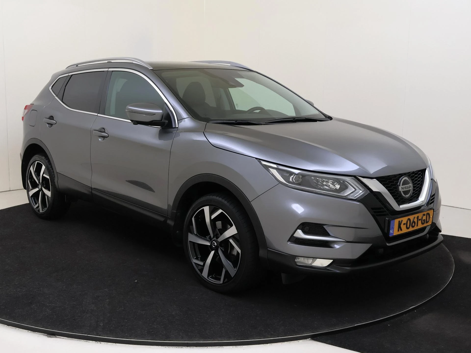 Nissan-QASHQAI-image-1