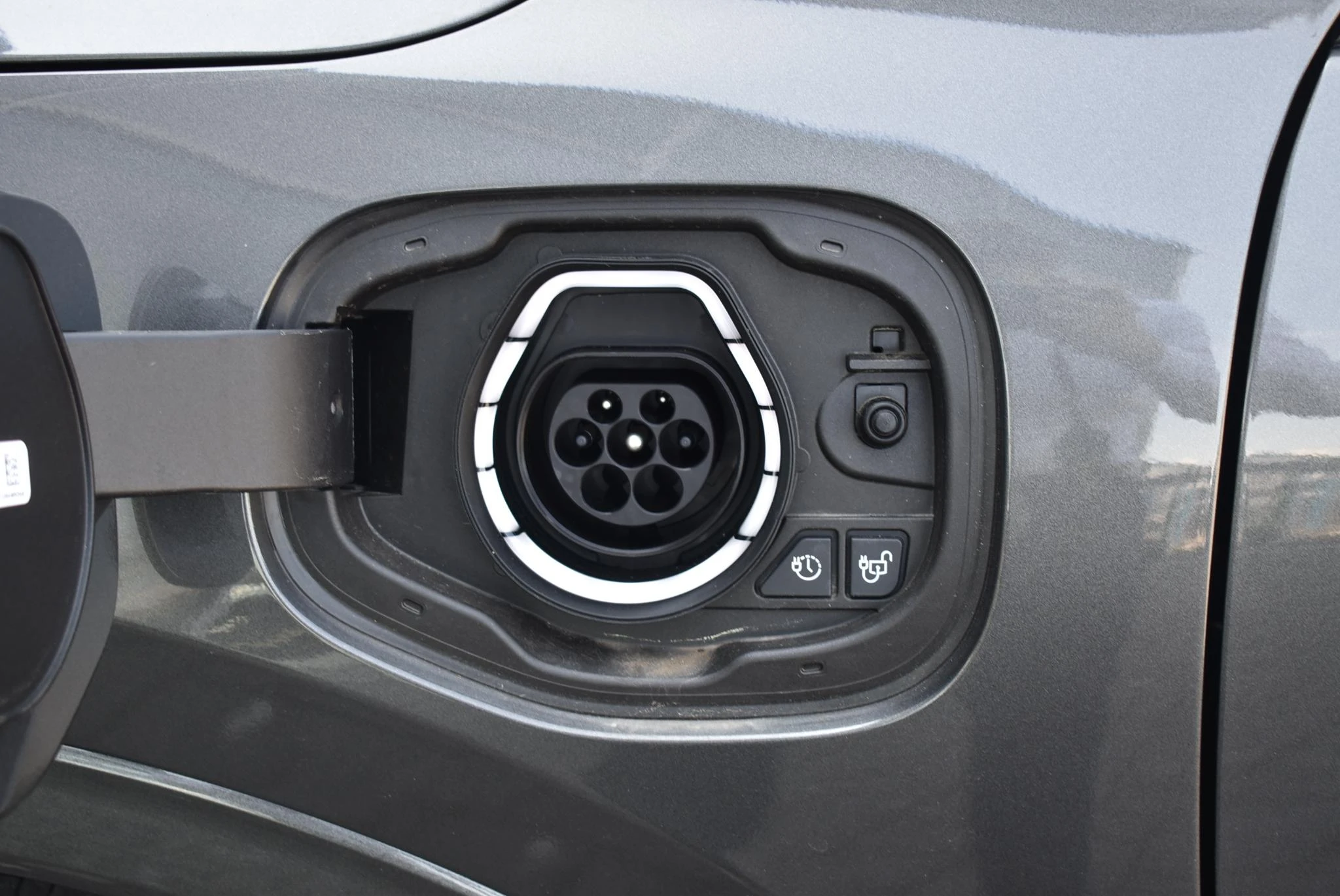 Ford-Kuga-image-14