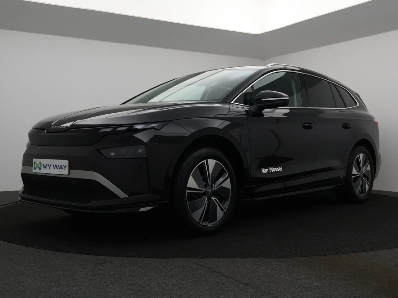 Škoda-Enyaq iV-image-0