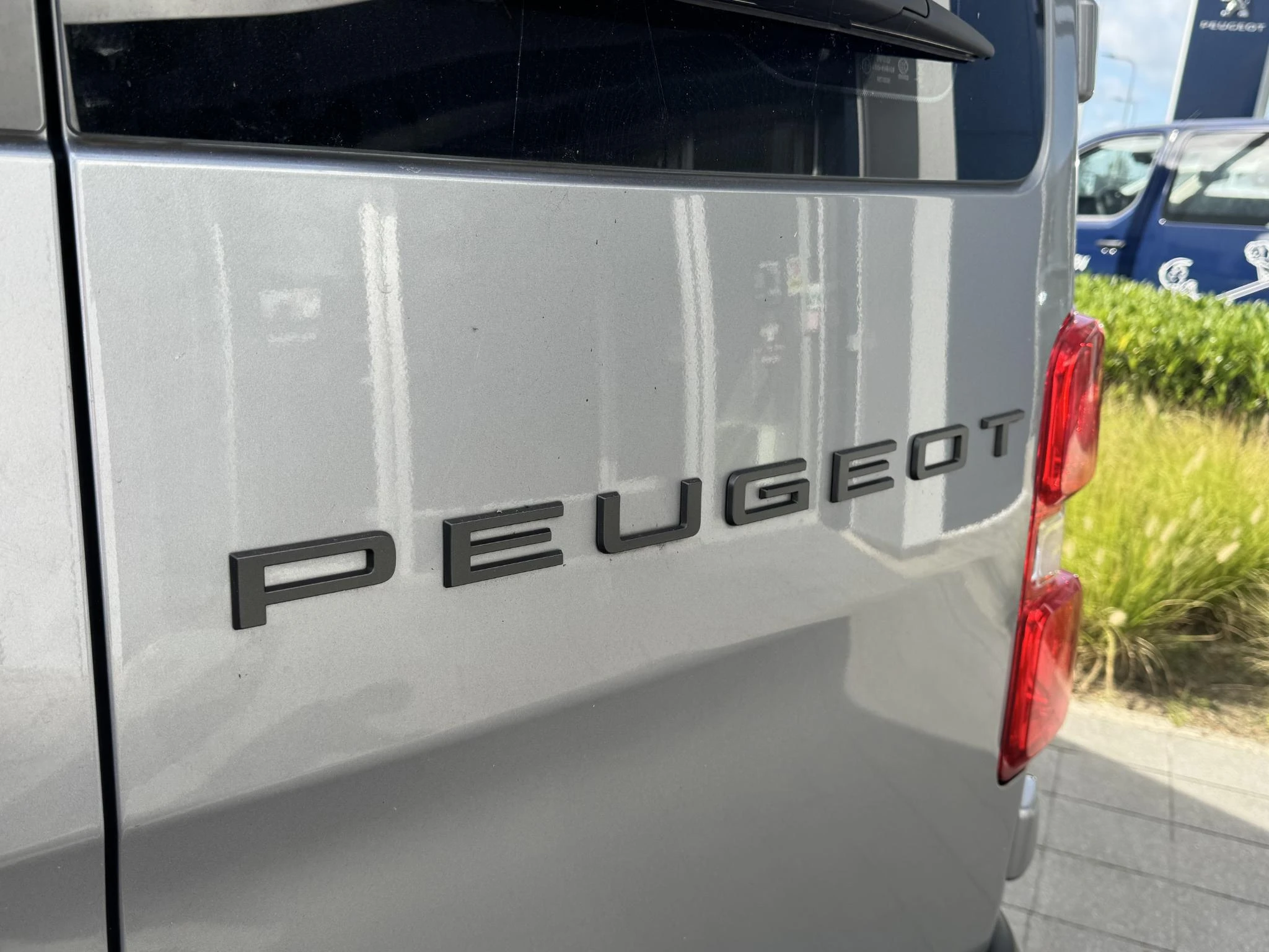 Peugeot-Expert-image-12