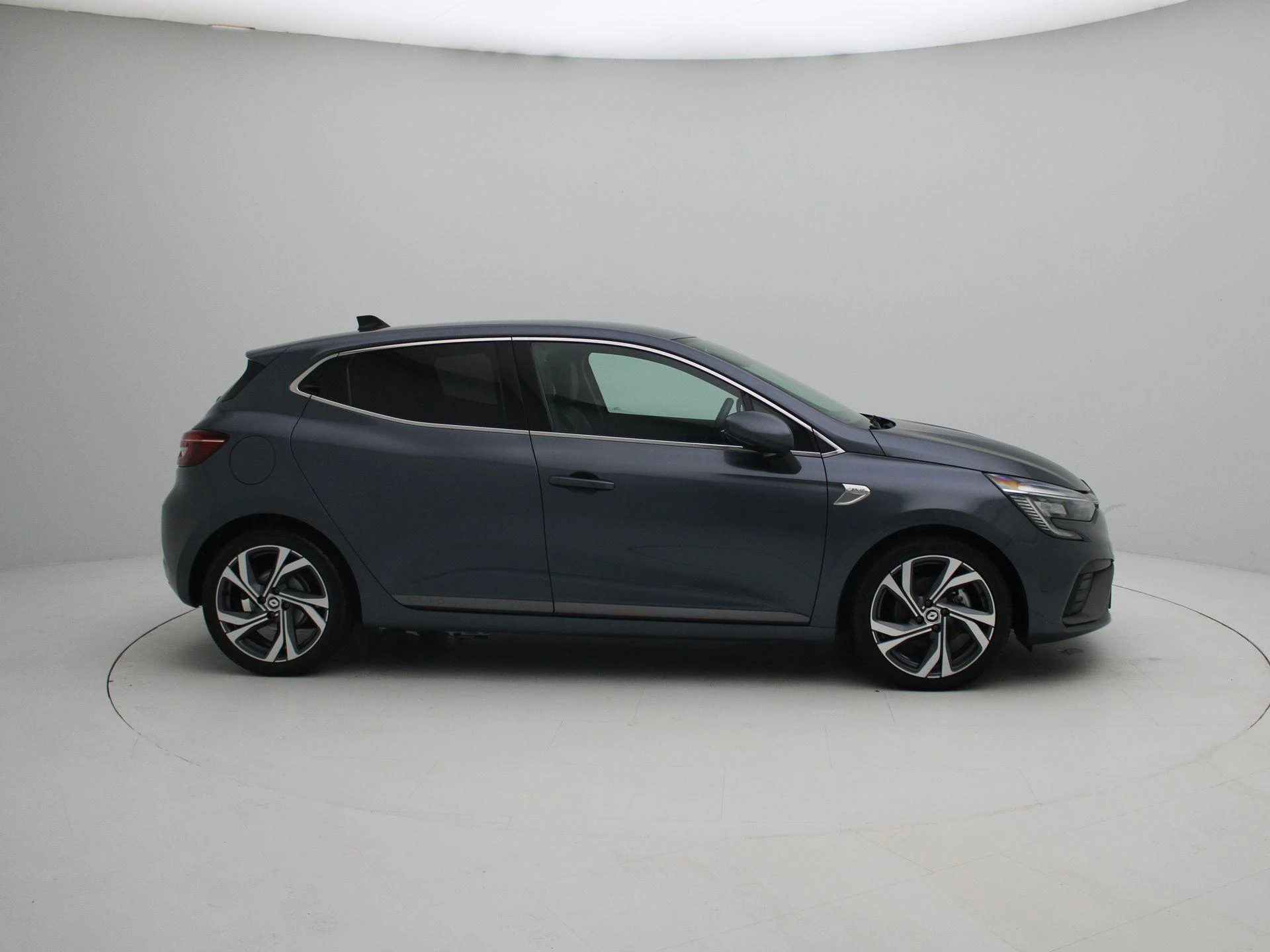 Renault-Clio-image-5