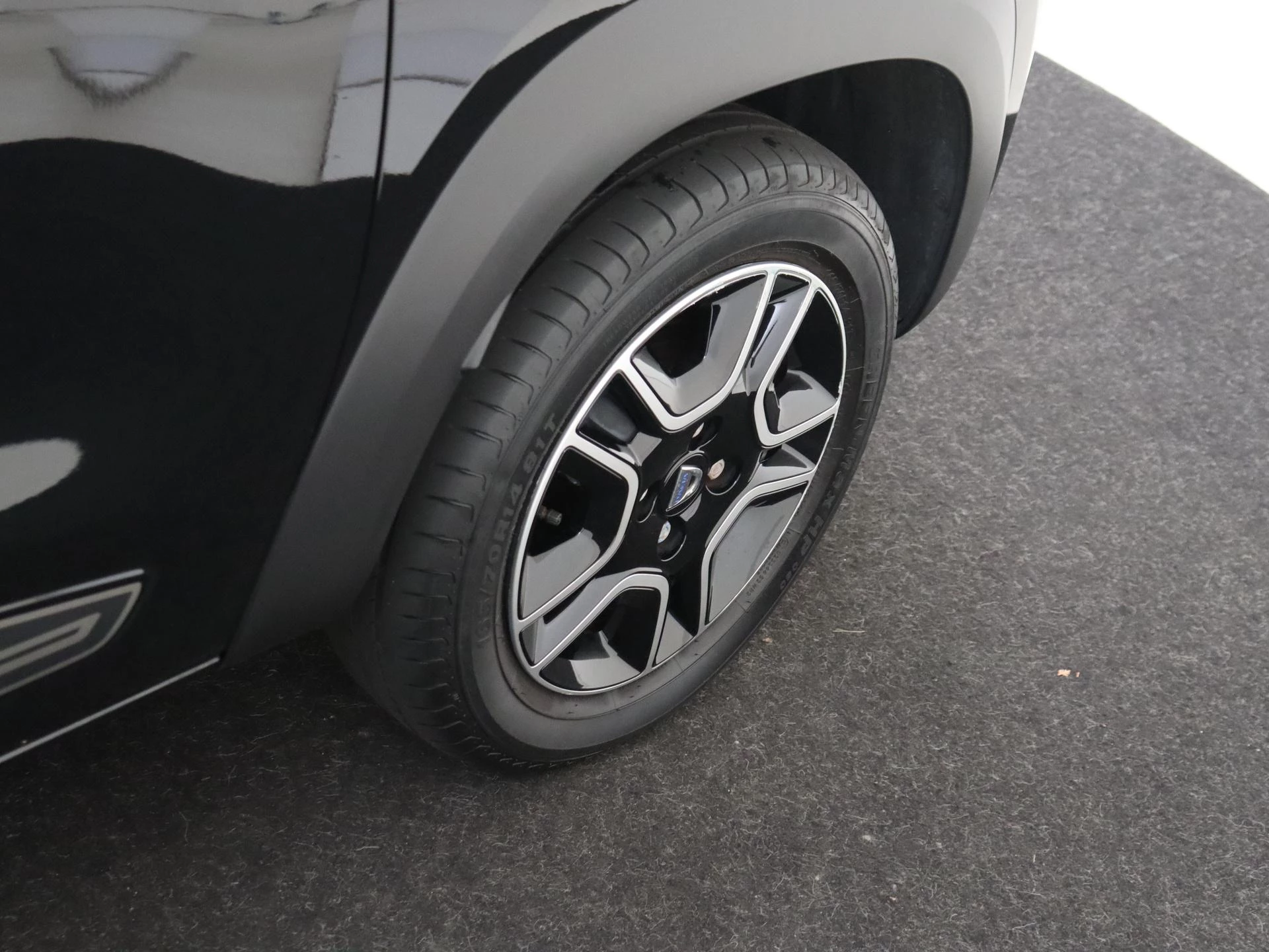 Dacia-Spring-image-9