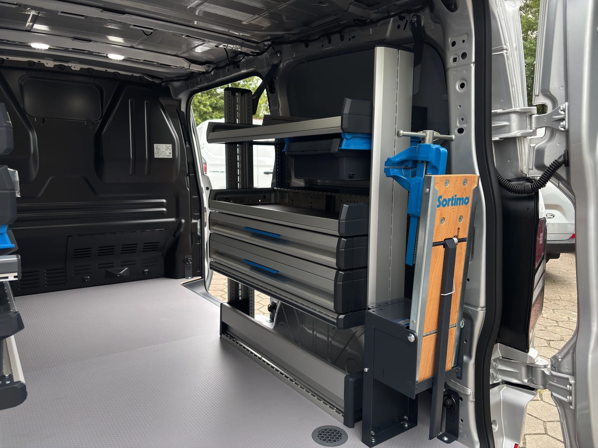 Ford Transit Custom Trend Service-Line PHEV 320 L1 *Aktion inkl. Macher Prämie bis 30.06.2026*