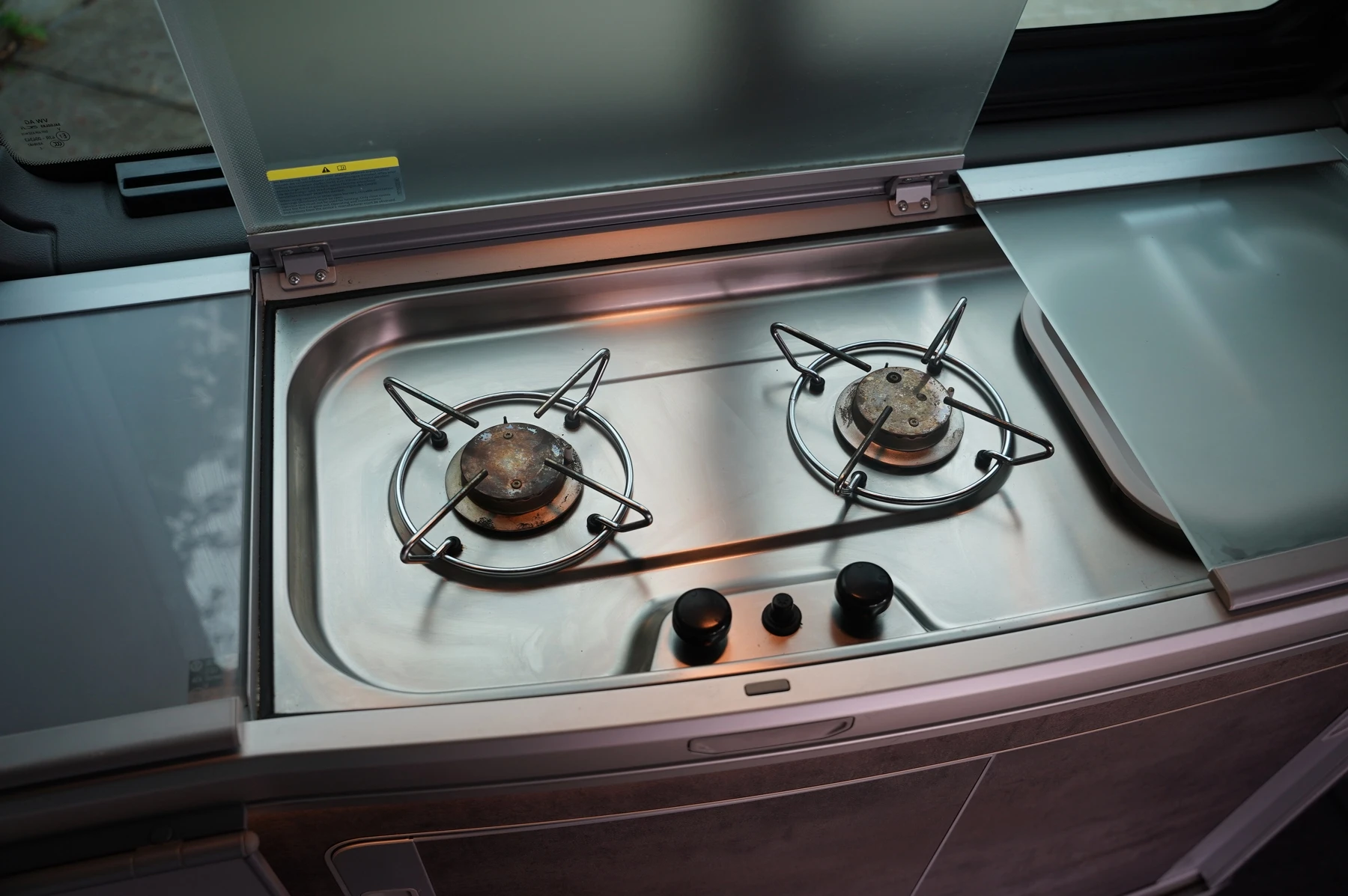 Volkswagen-California-image-34