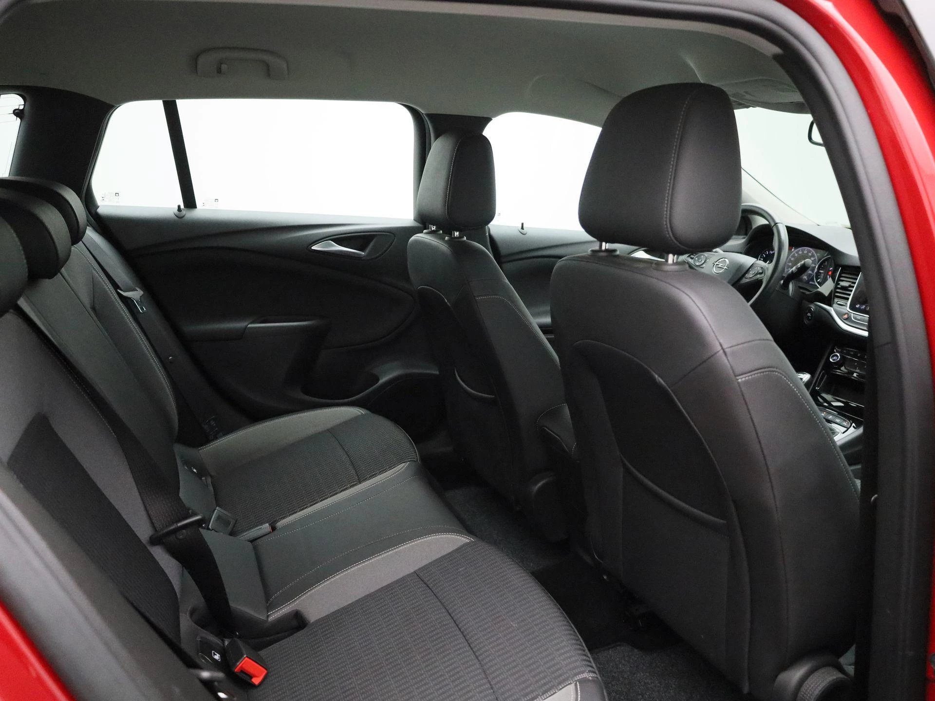 Opel Astra Sports Tourer 1.2 Turbo 81kW S/S Elegance