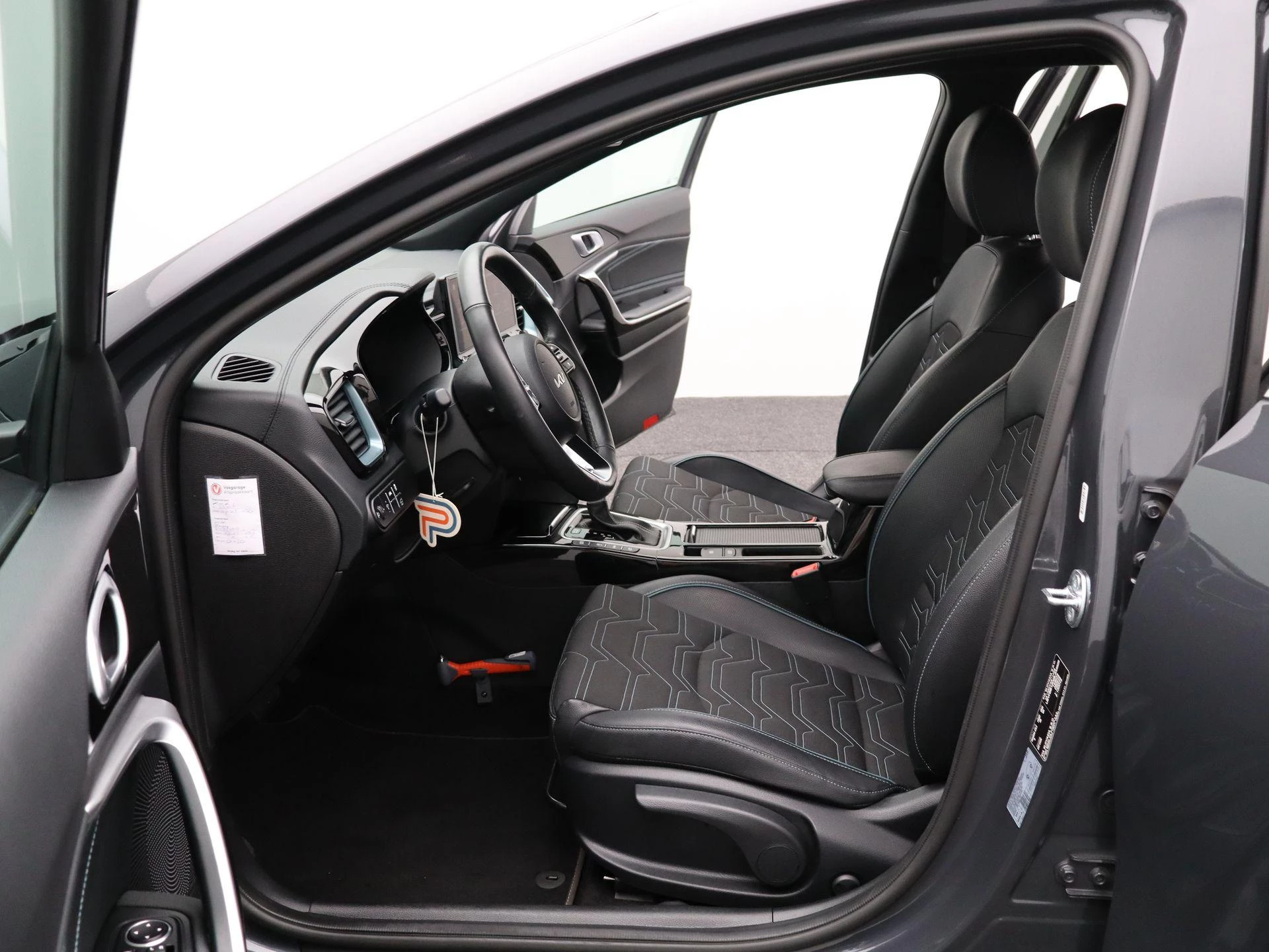 Kia-Ceed Sportswagon-image-12