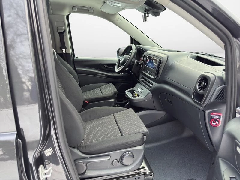 Mercedes-Benz Vito 116 TOURER NEUES MODELL AHK KAMERA NAVI DAB Tourer