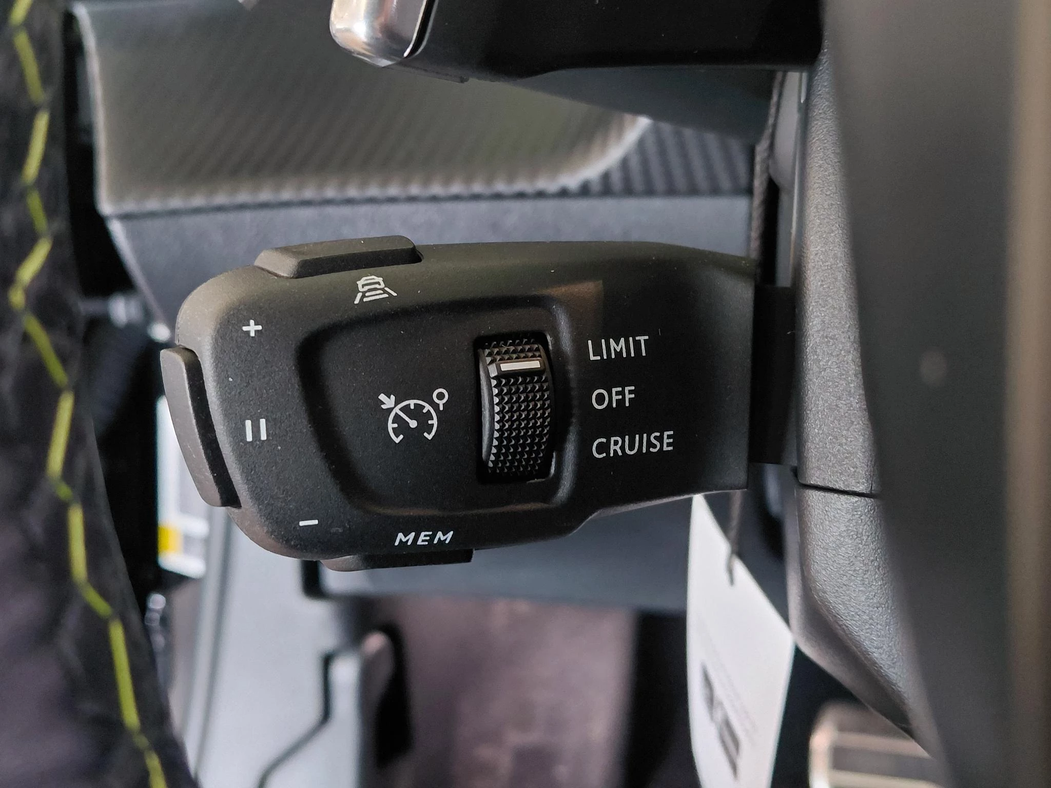 Peugeot-2008-image-14