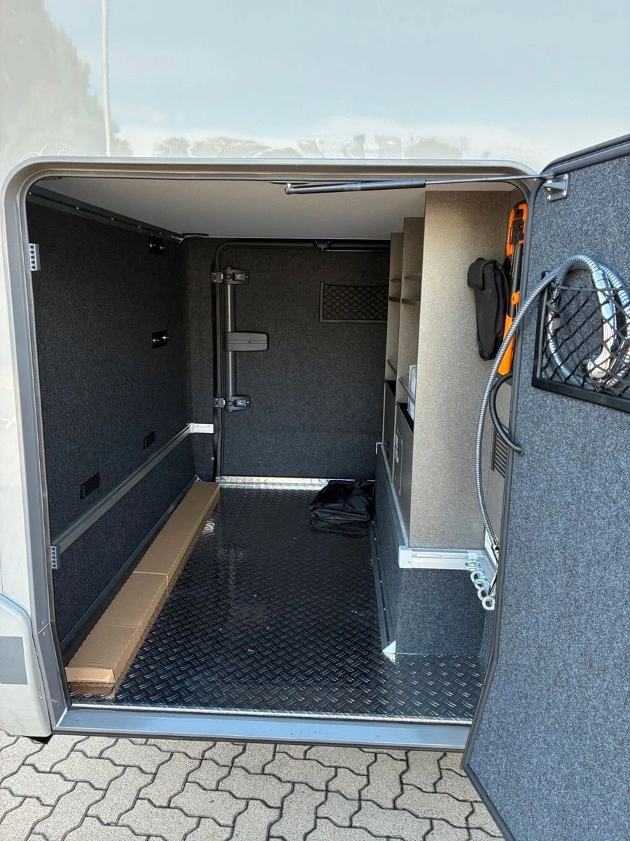 Hymer--image-26