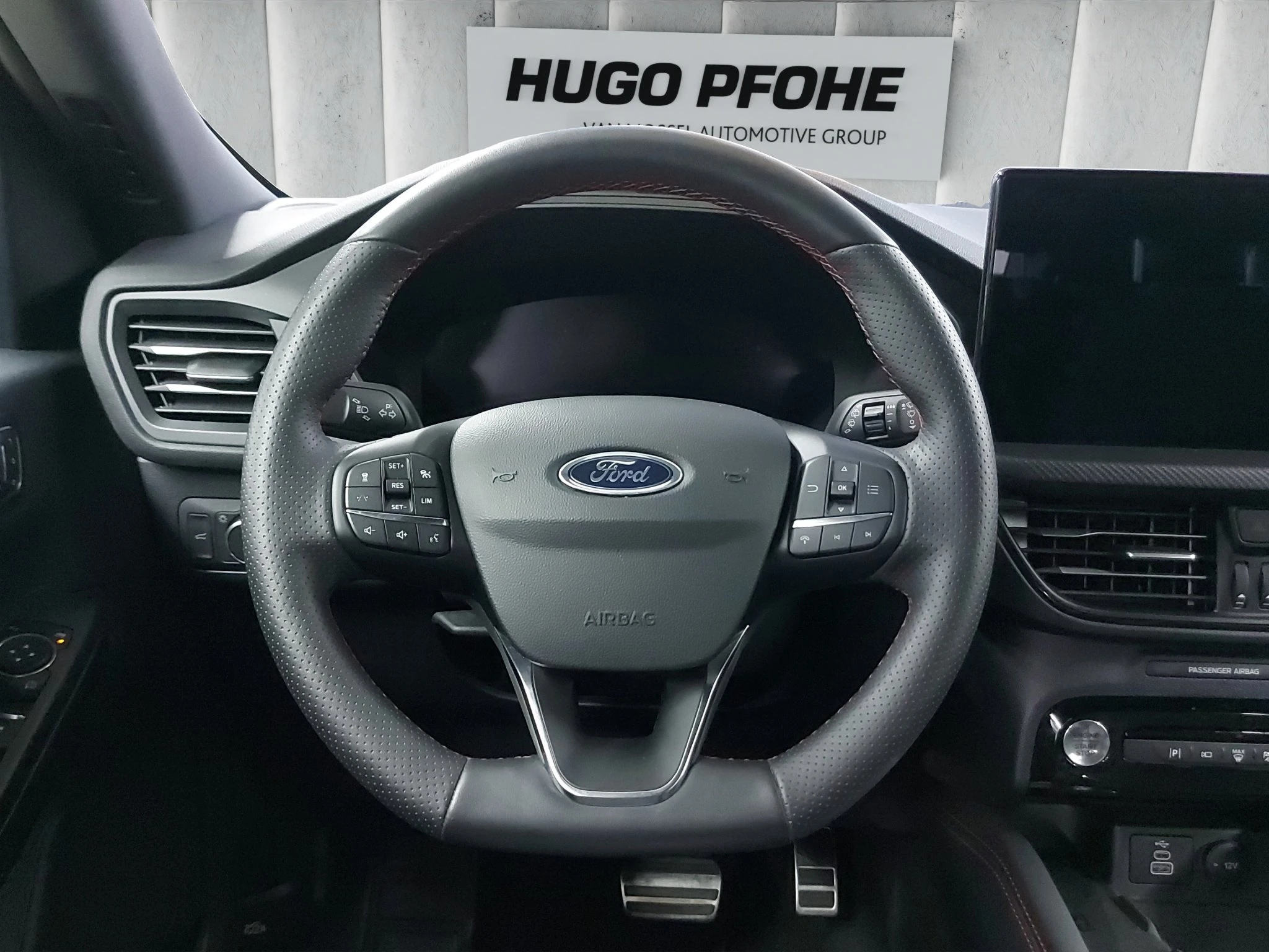 Ford-Kuga-image-12