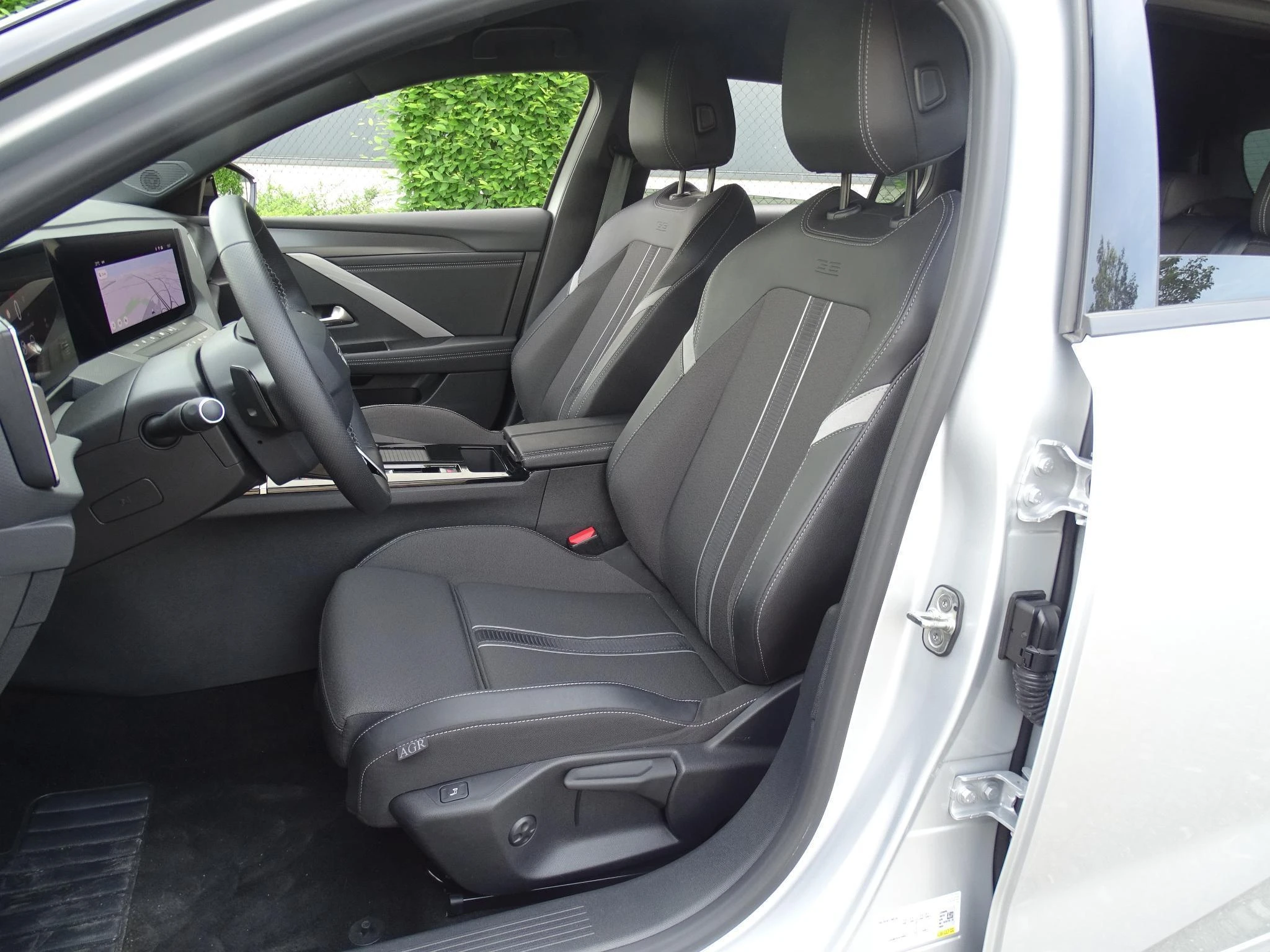 Opel-Astra-image-10