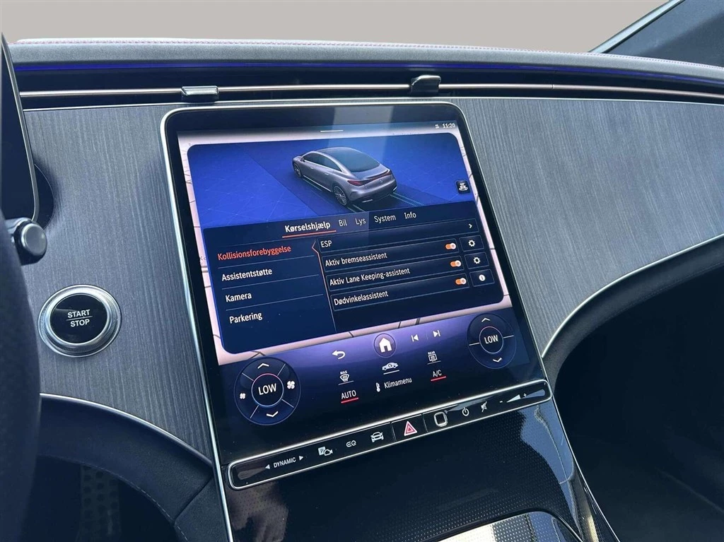 Mercedes-Benz-EQE-image-15