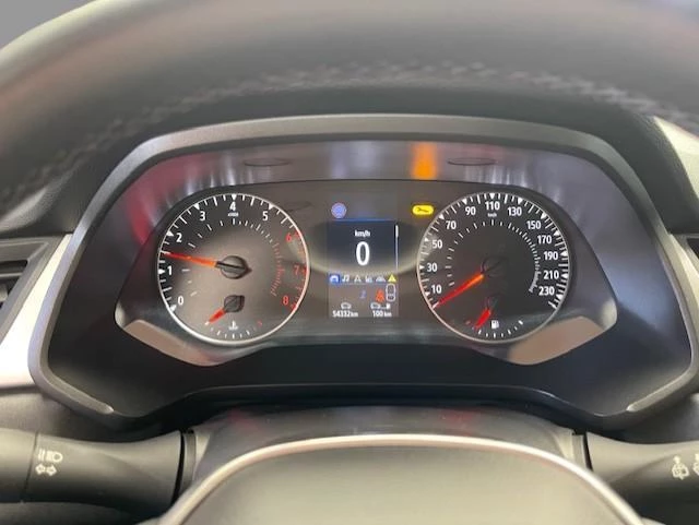 Renault-Captur-image-8