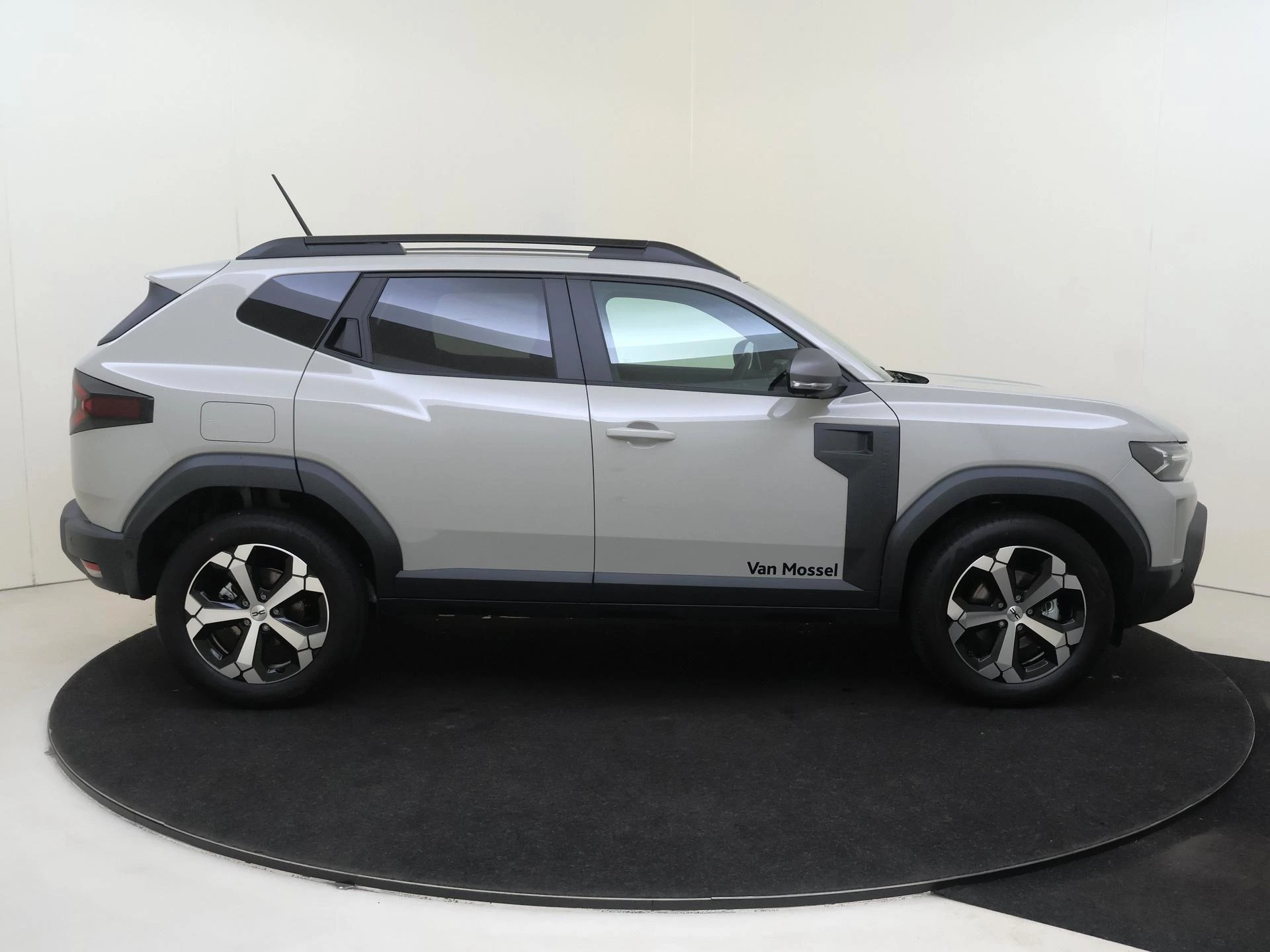 Dacia-Duster-image-8