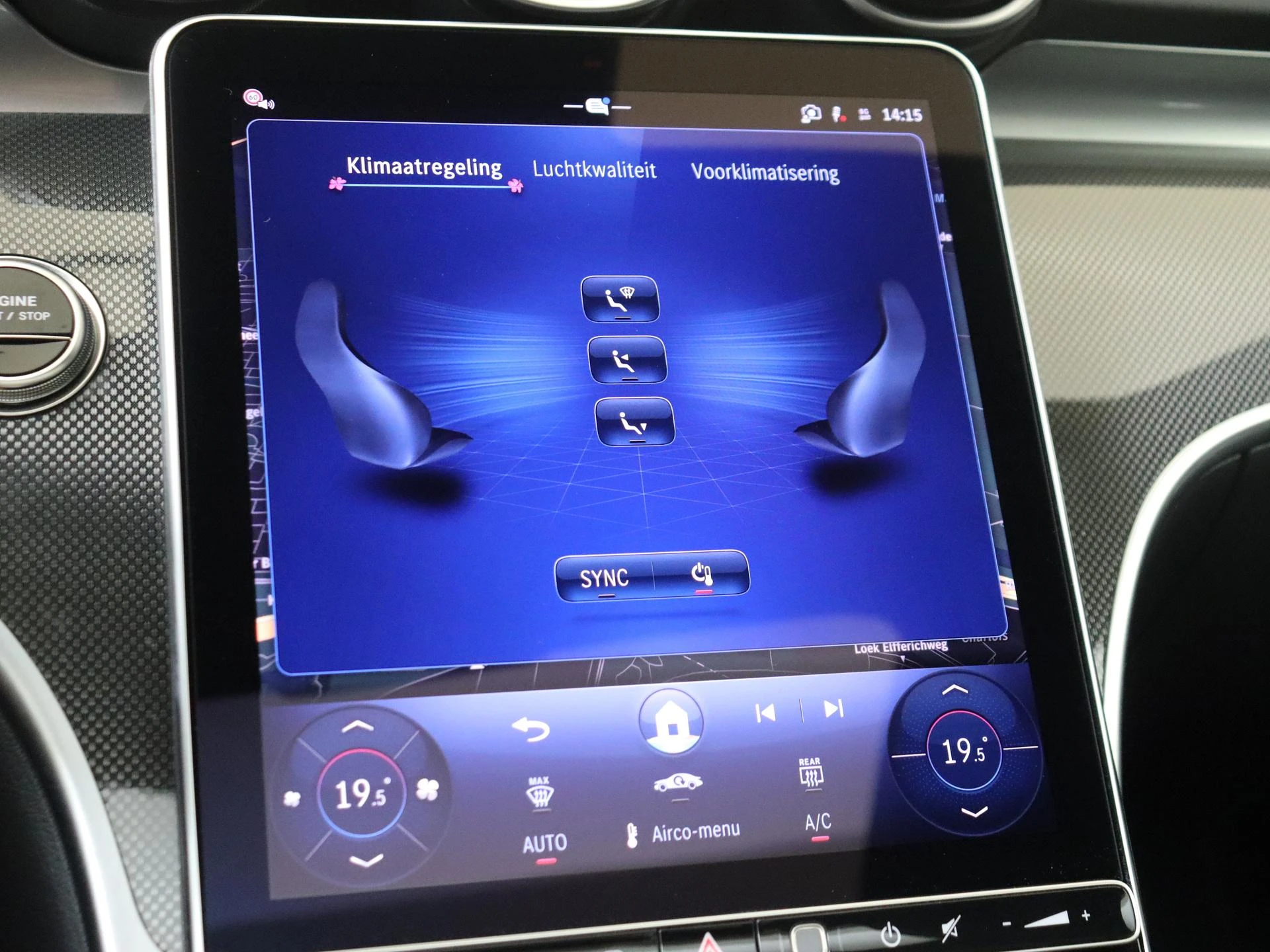 Mercedes-Benz-C-Klasse-image-17