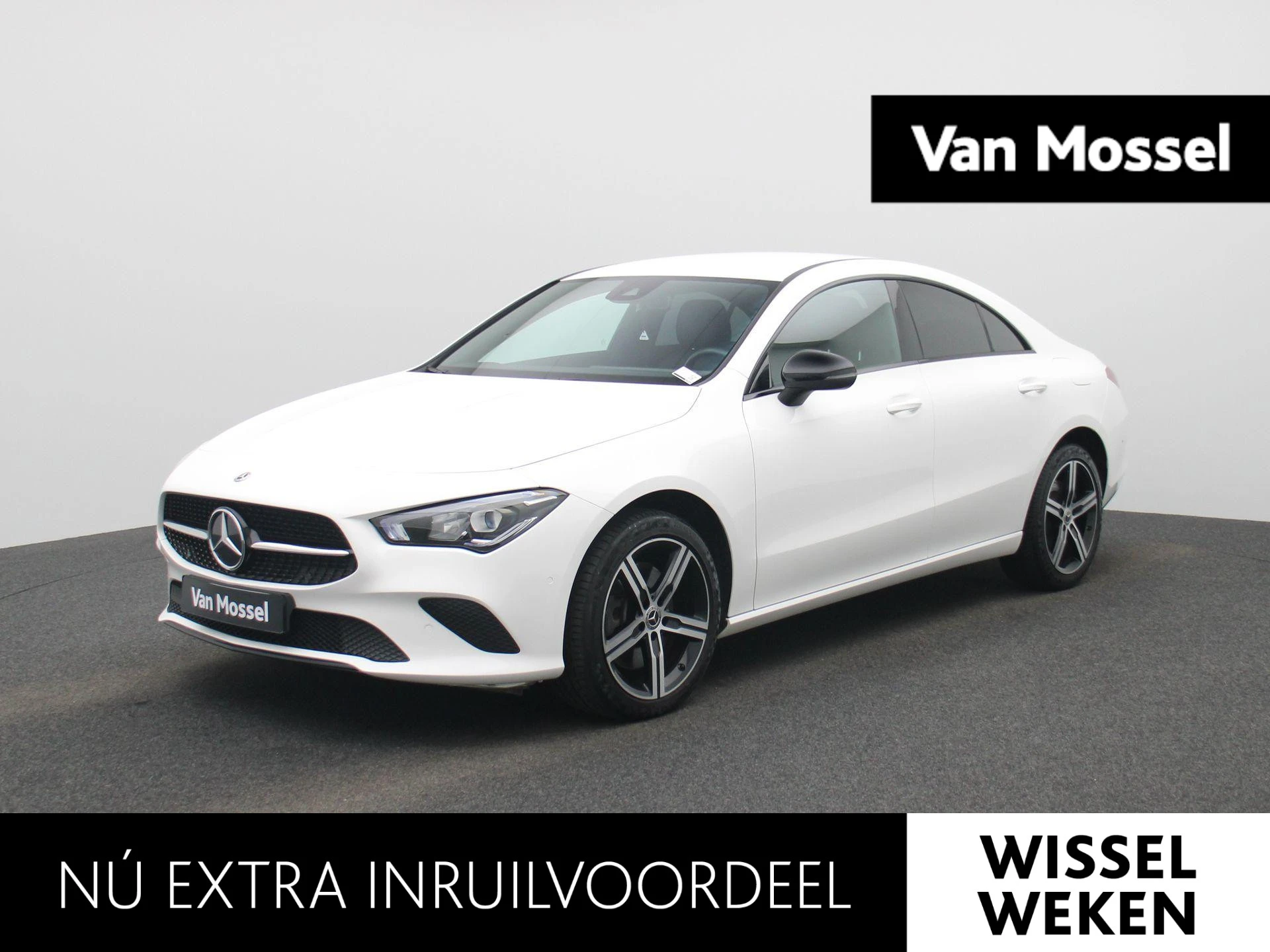 Mercedes-Benz-CLA-image-0