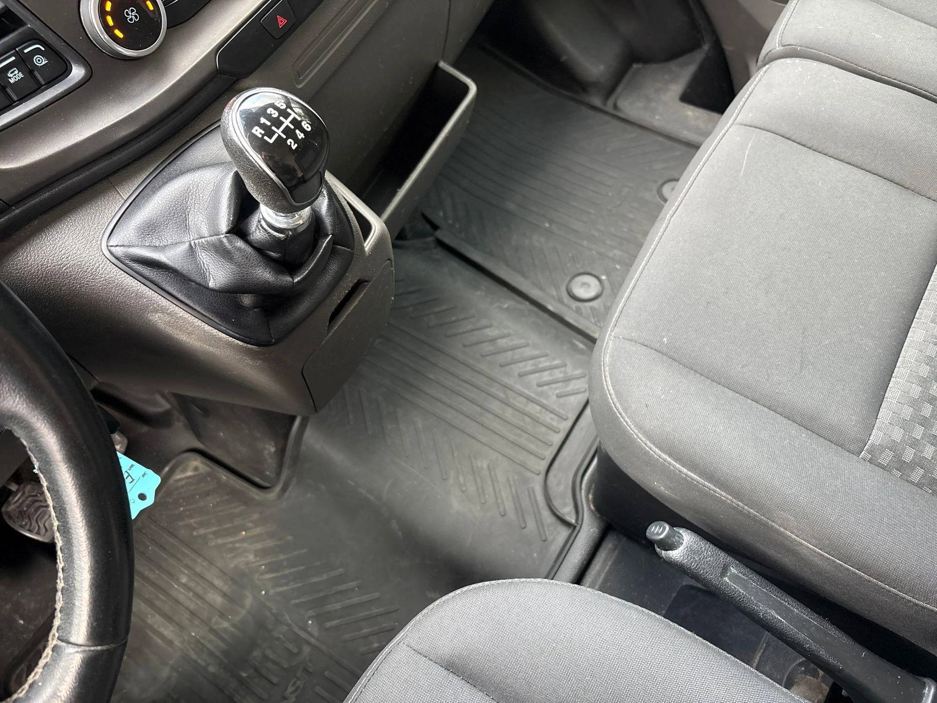 Ford-Transit-image-20