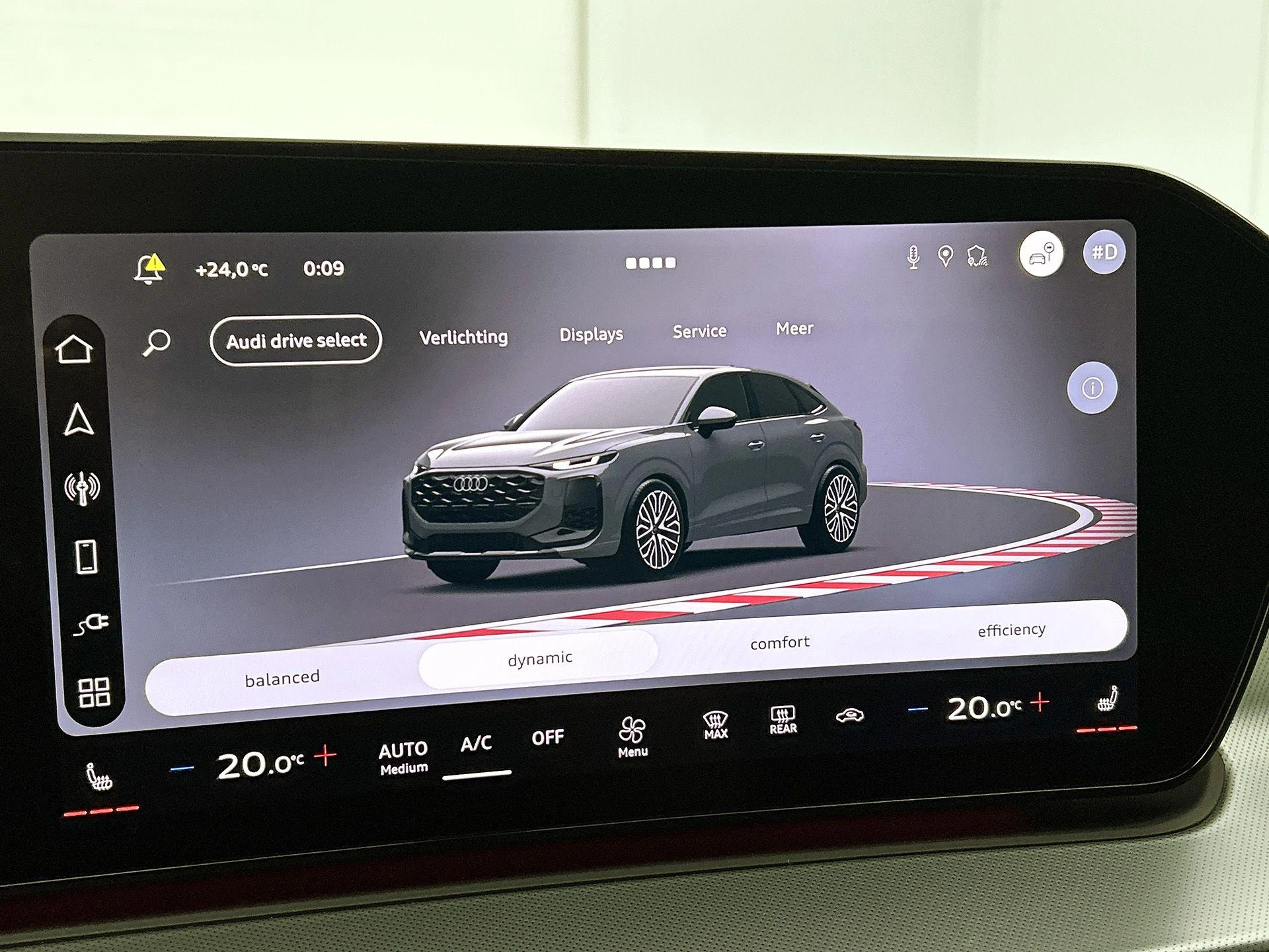 Audi-Q3-image-10