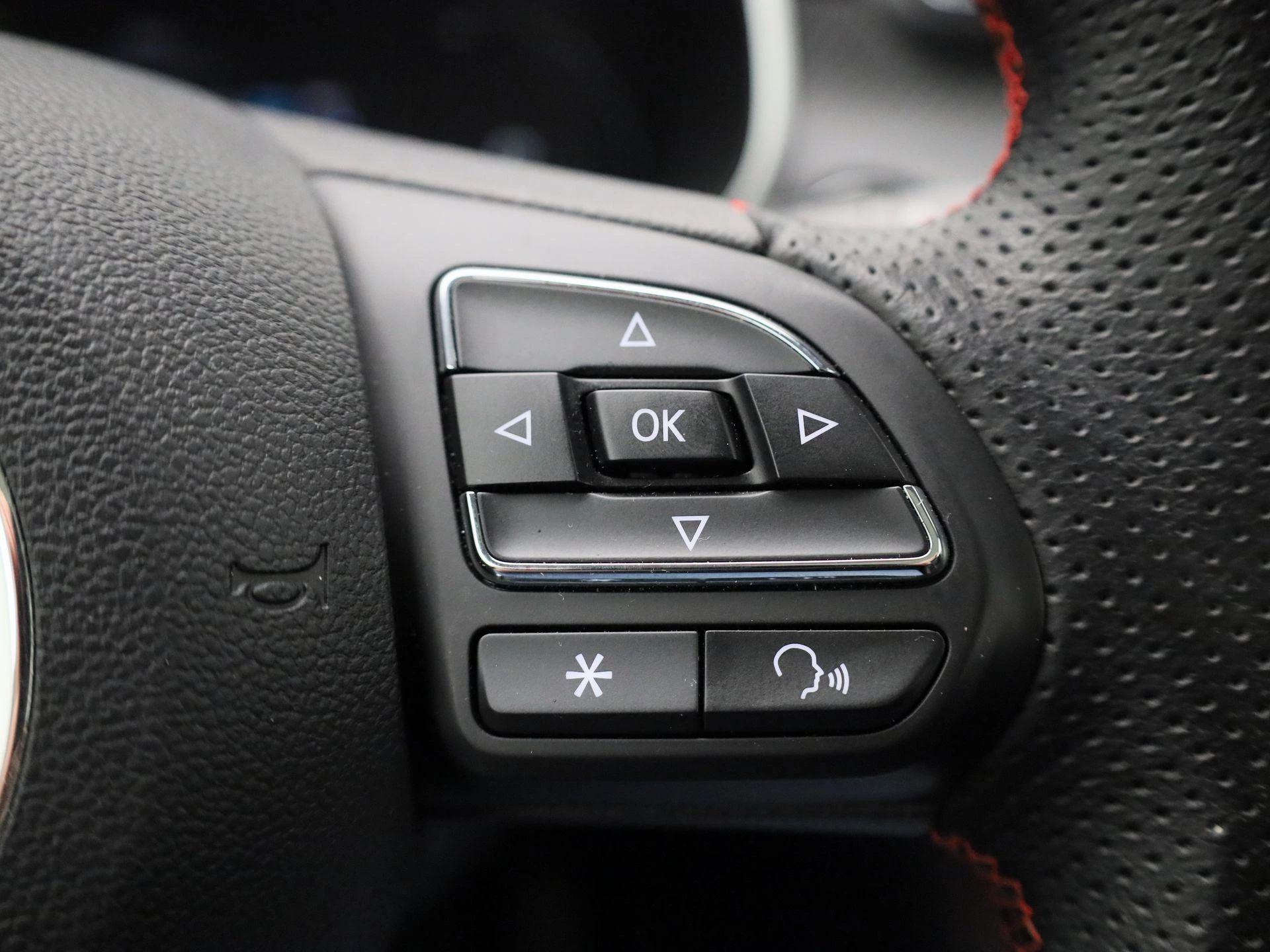 MG-ZS EV-image-16