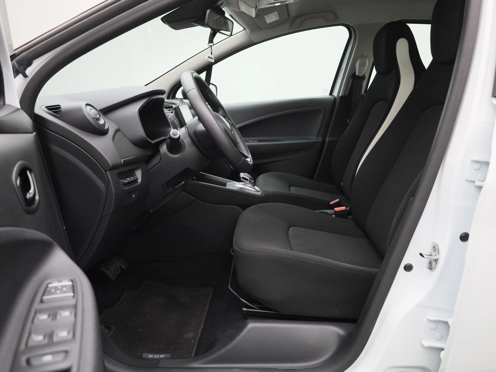 Renault-ZOE-image-10