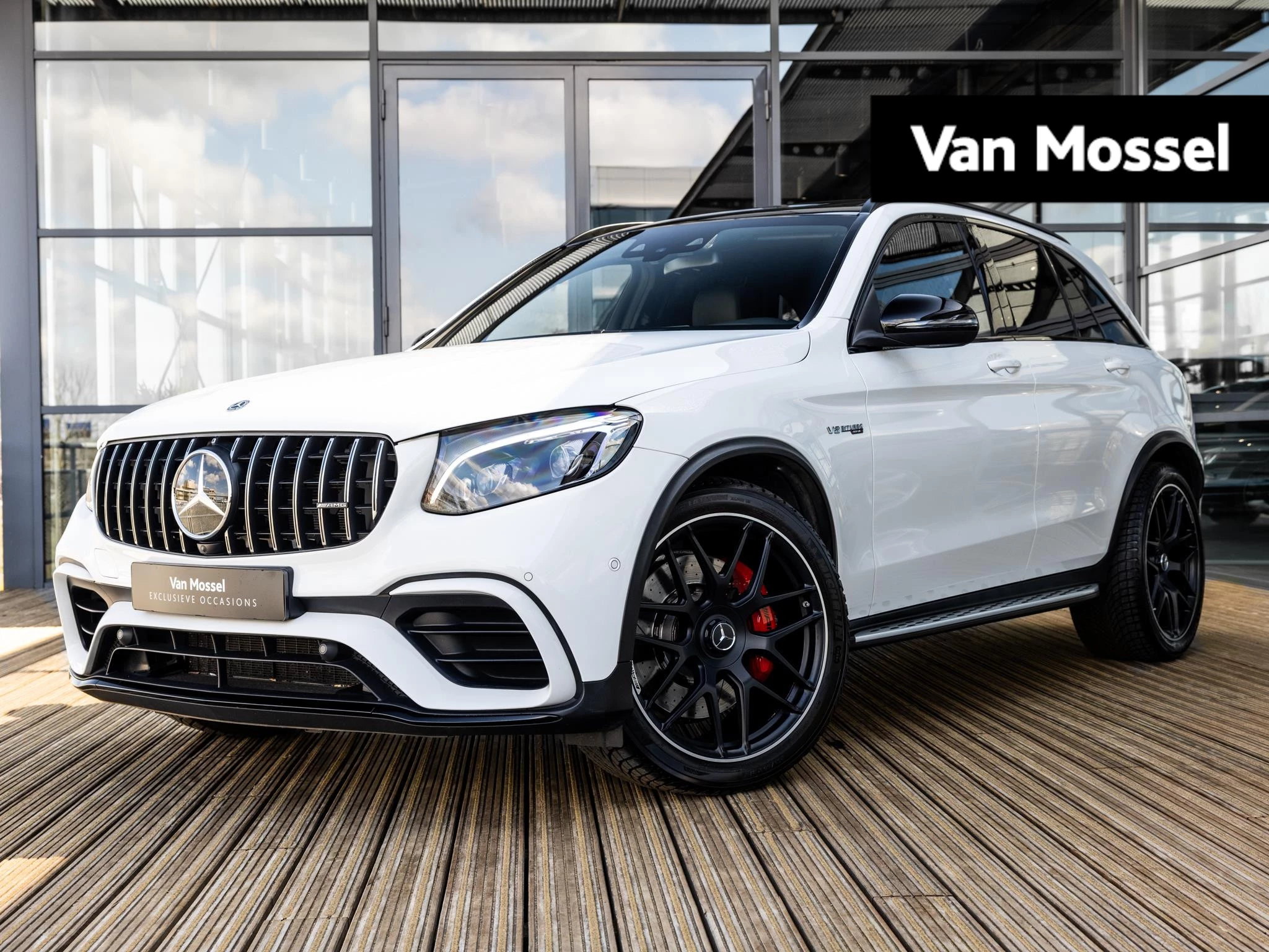 Mercedes-Benz-GLC-image-0