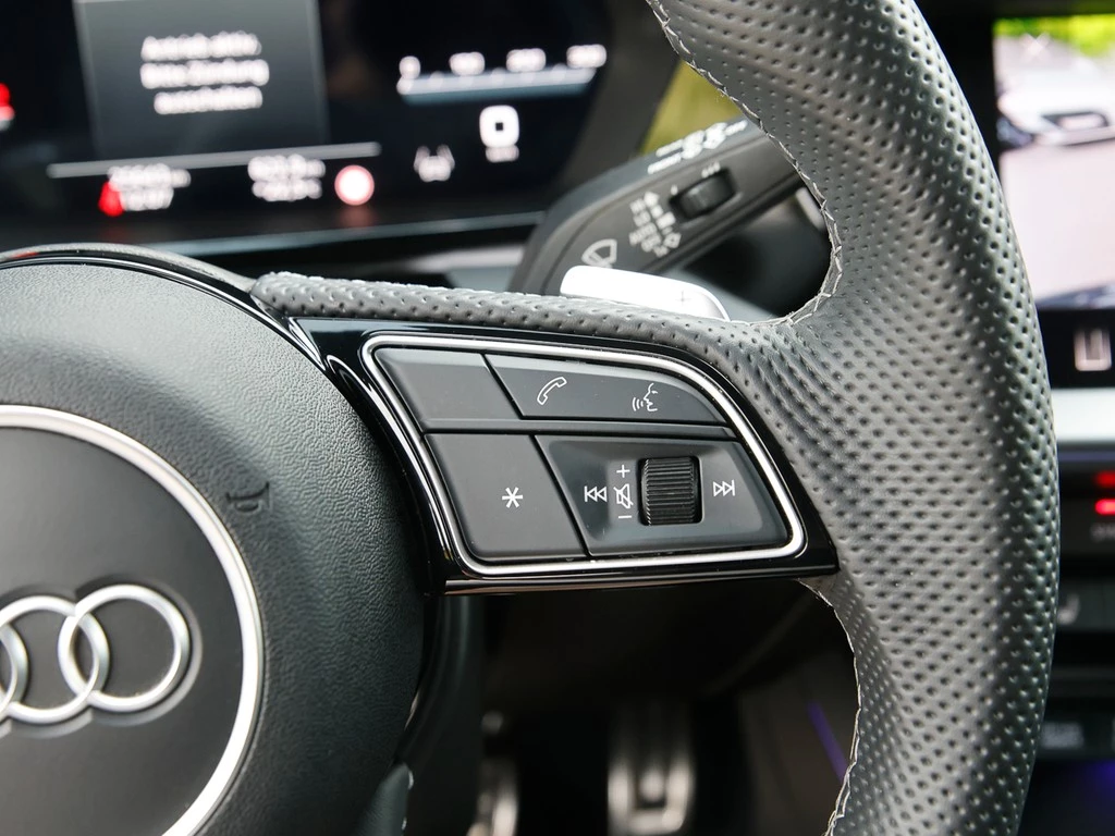 Audi S3 Sportback 2.0 TFSI SONOS Matrix ACC Kamera