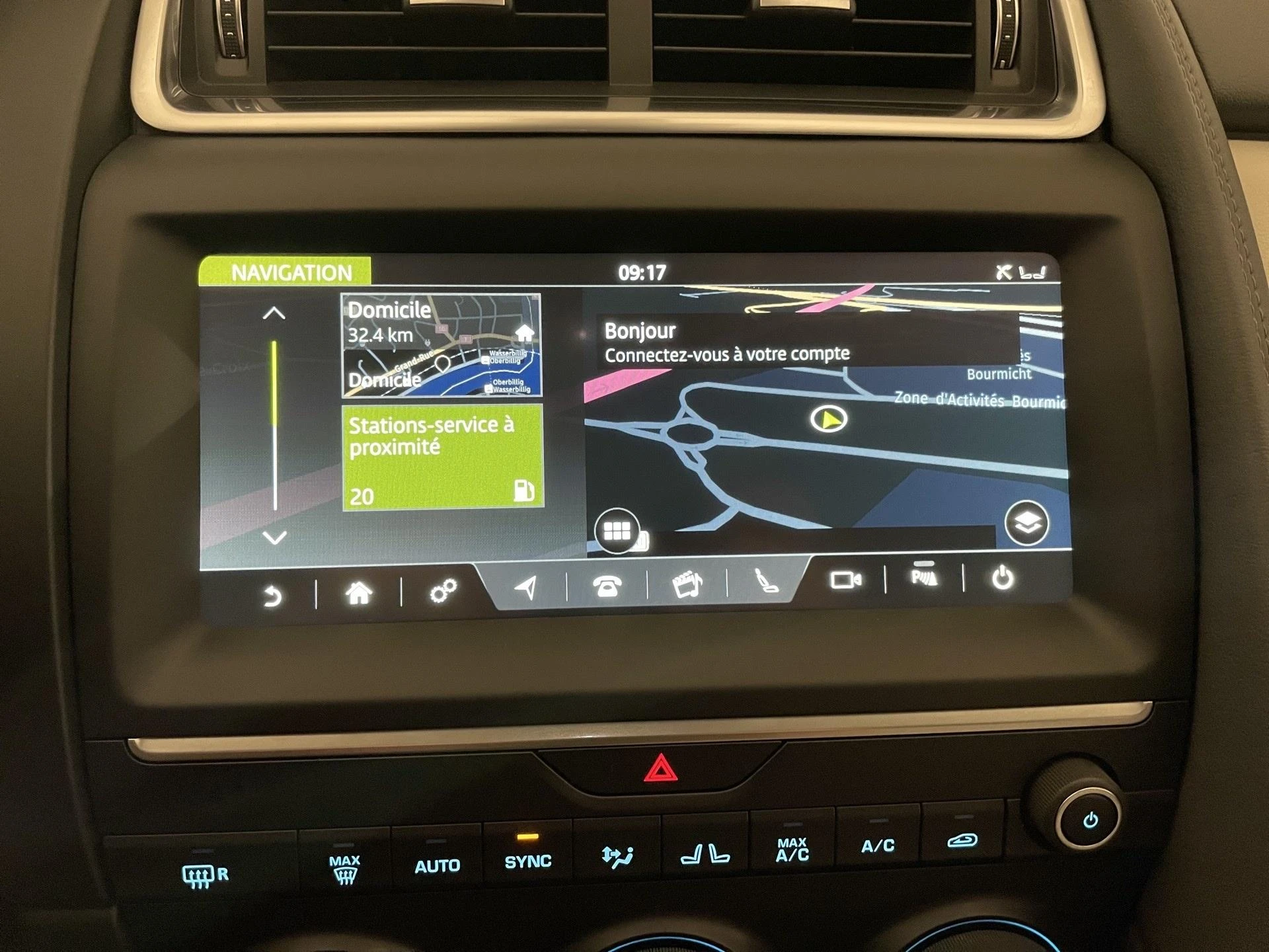 Jaguar-E-PACE-image-2