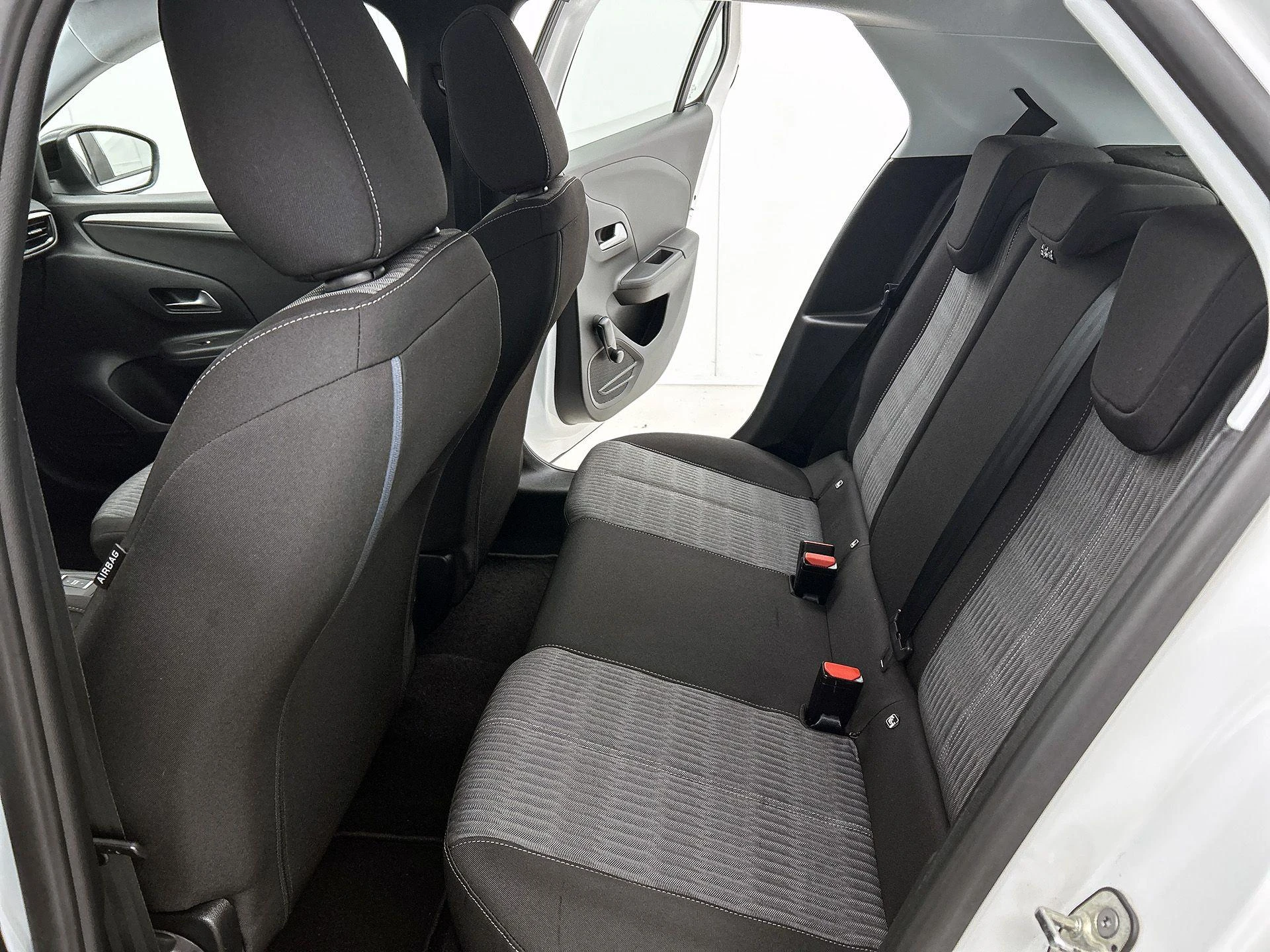 Opel-Corsa-image-25