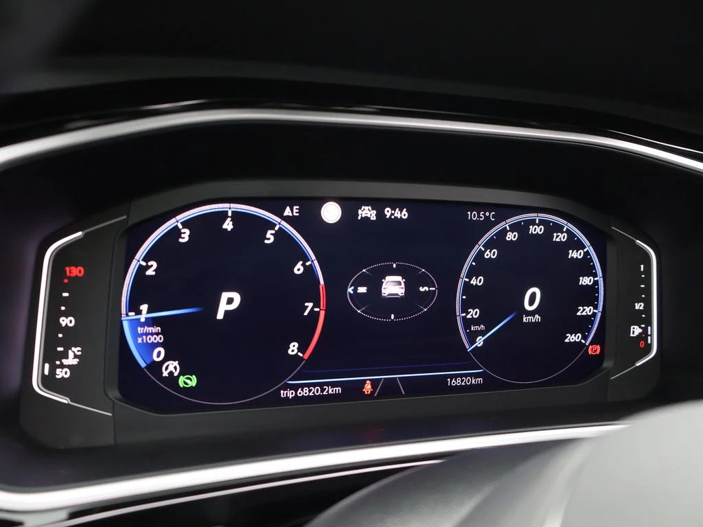 Volkswagen T-Roc T-Roc R-Line Business 1.5TSI 150PK *AUTOMAAT*PANODAK*SPORTZETELS*CAMERA*PDC*ACC*NAVI*...*