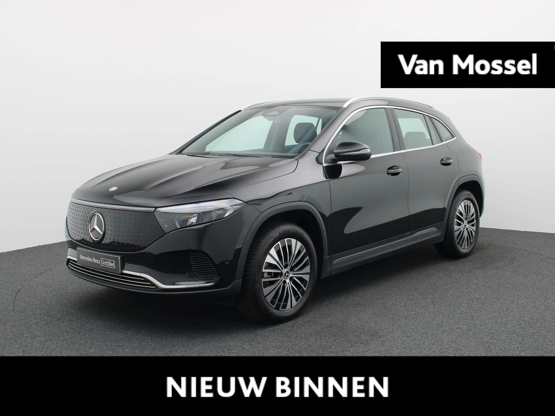 Mercedes-Benz-EQA-image-0