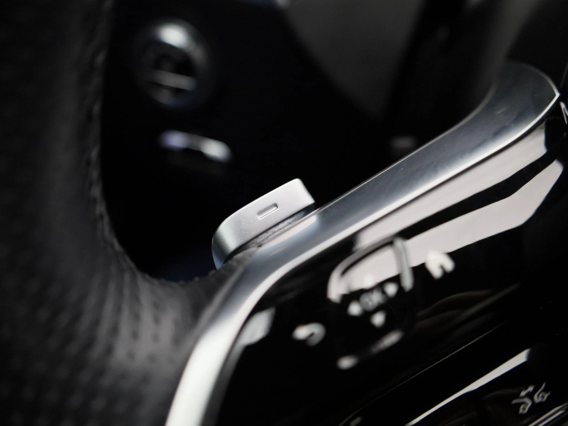 Mercedes-Benz-C-Klasse-image-27