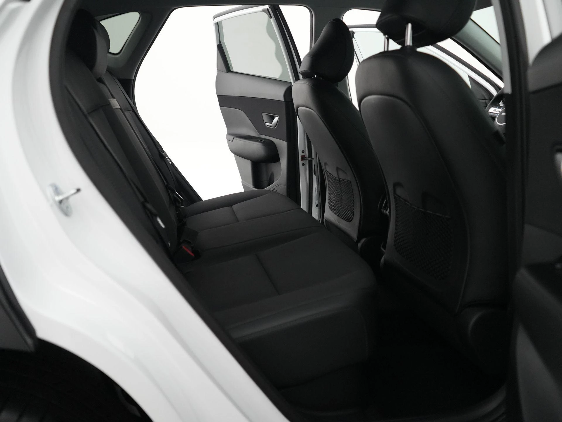 Hyundai-Kona-image-44