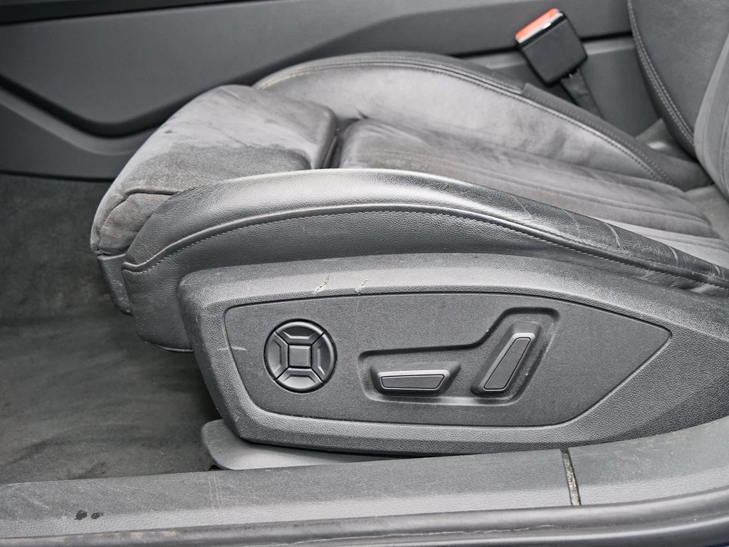 Audi A6 Avant 50 TFSI E quattro design *MATRIX*AHK*ACC*KAMERA*NAVI*