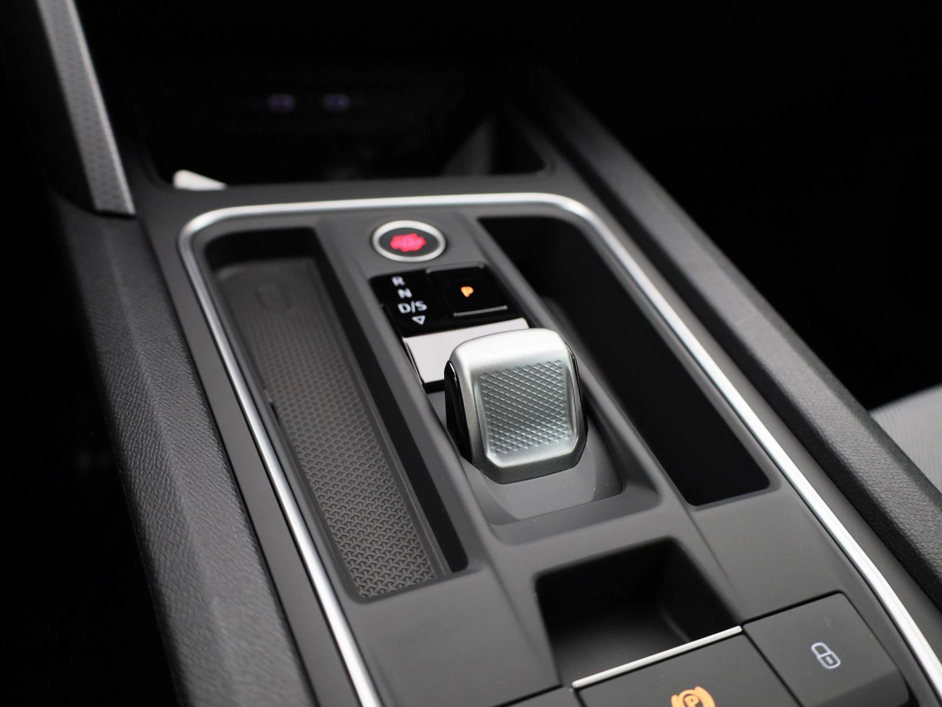 SEAT-Leon-image-20