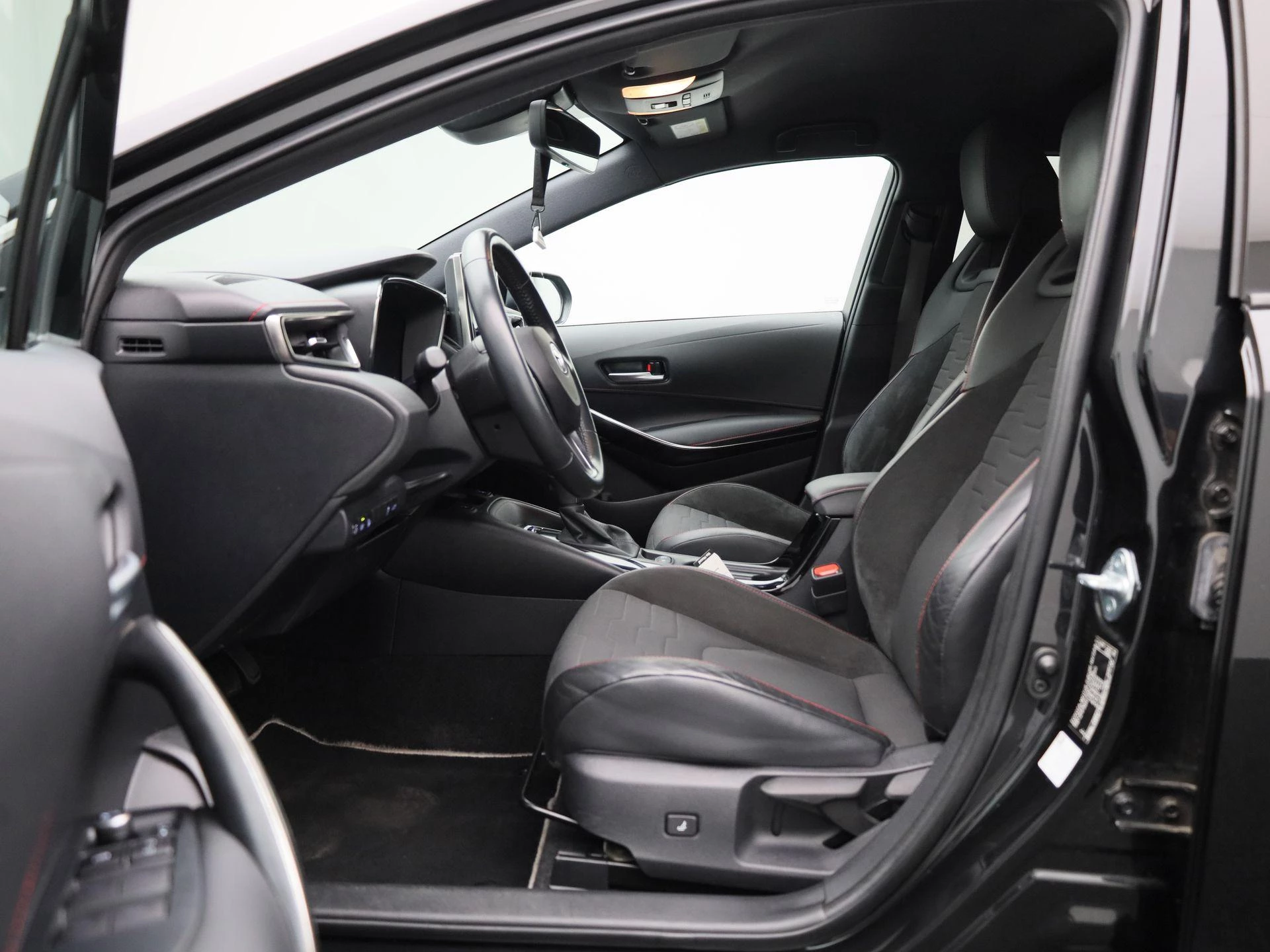 Toyota-Corolla-image-10