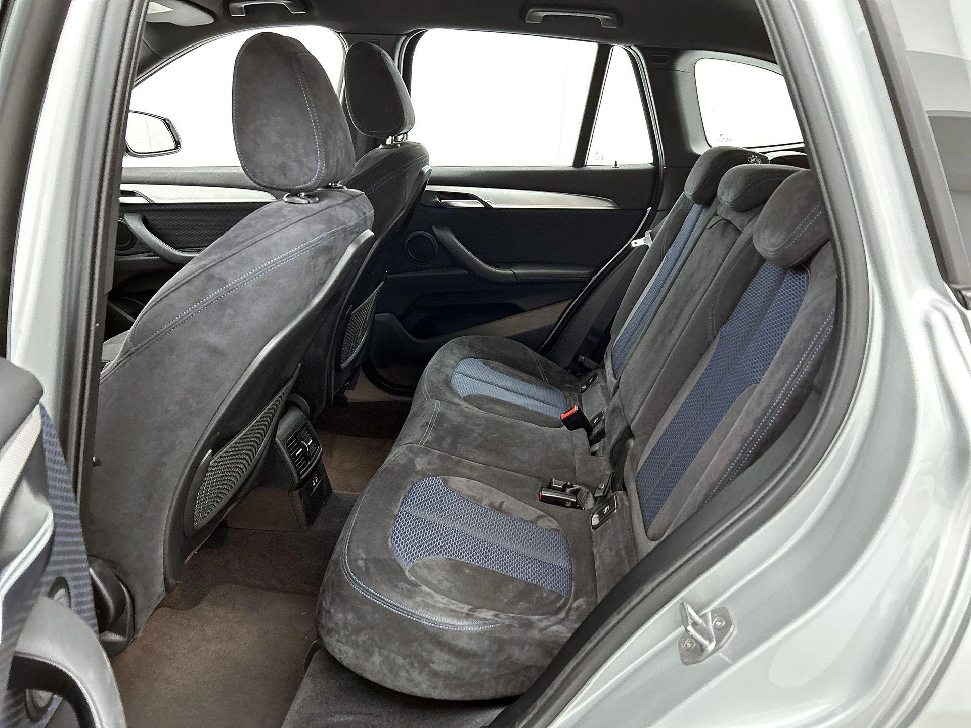BMW-X1-image-25