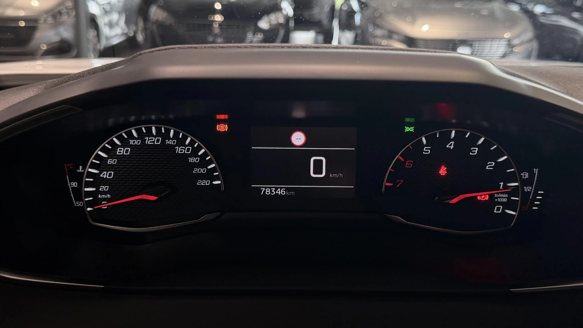 Peugeot-2008-image-9
