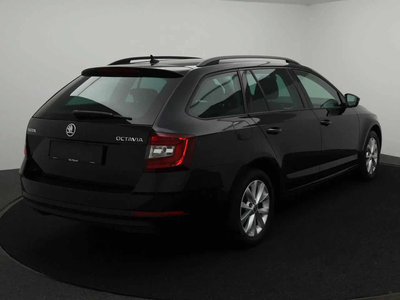 Škoda-Octavia-image-13
