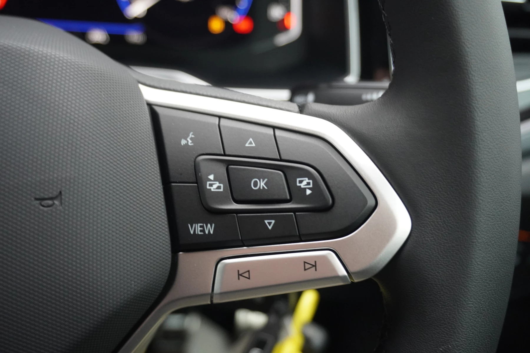 Volkswagen-Polo-image-29