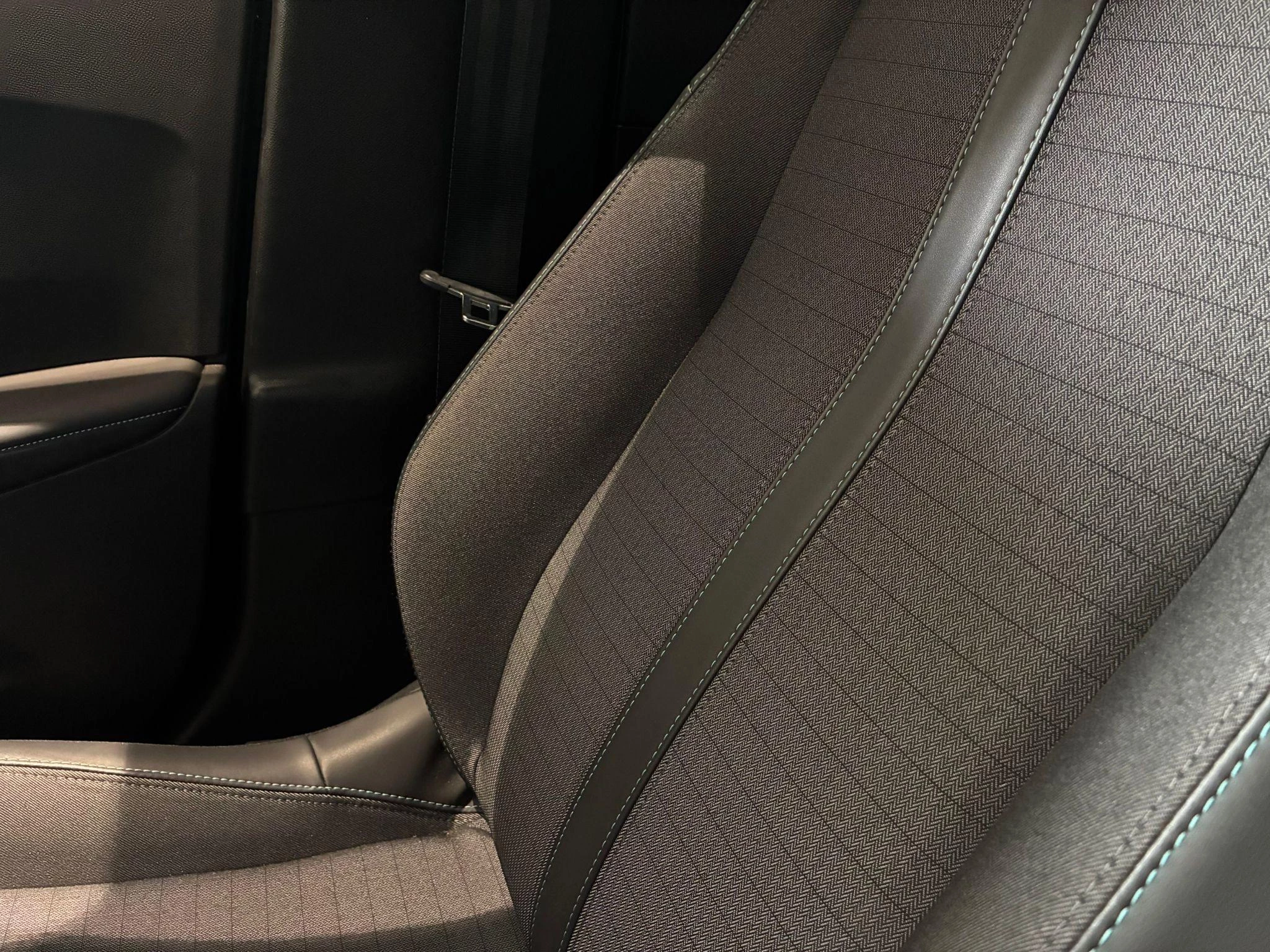 Peugeot-2008-image-23