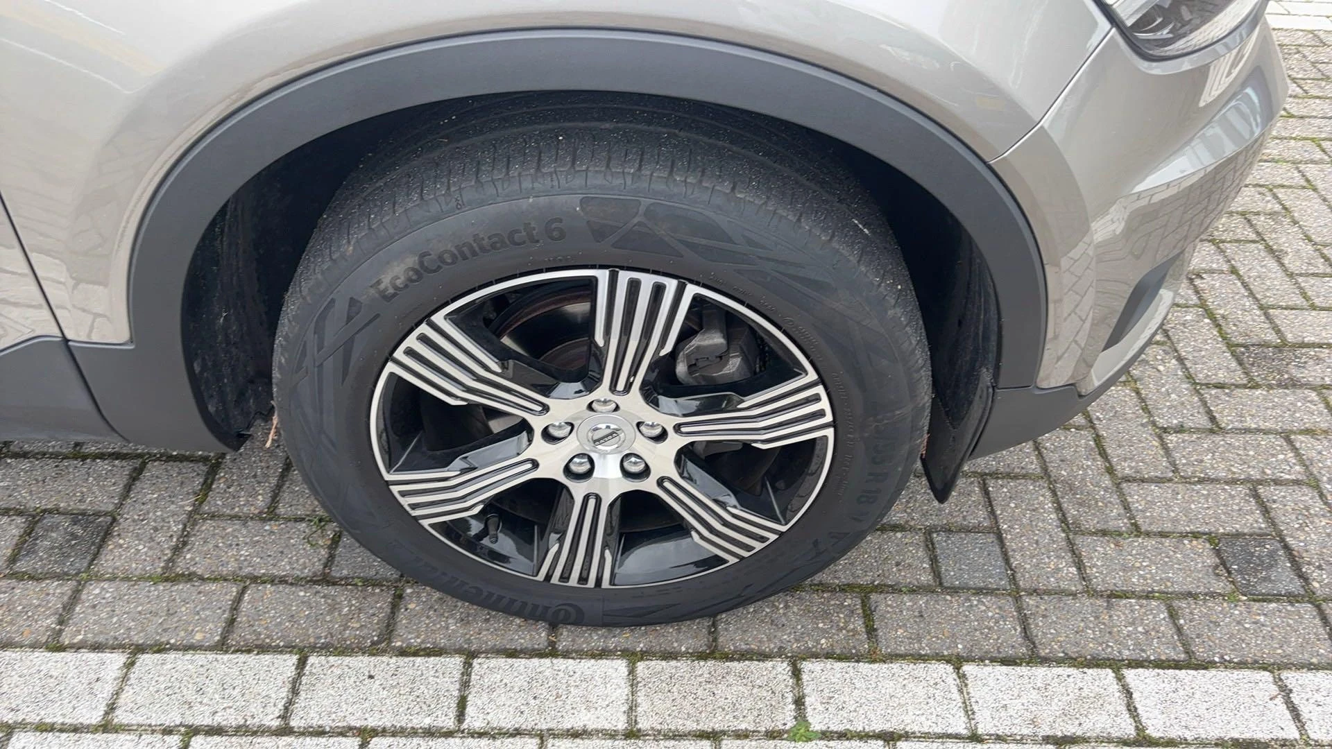 Volvo-XC40-image-13