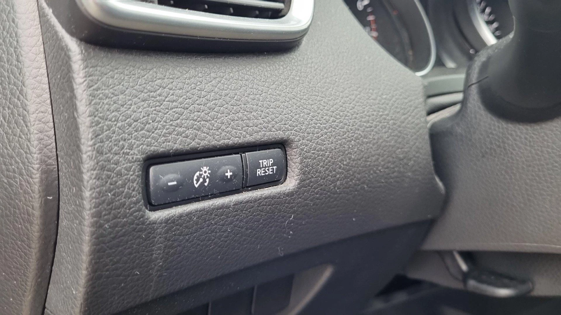 Nissan-QASHQAI-image-22