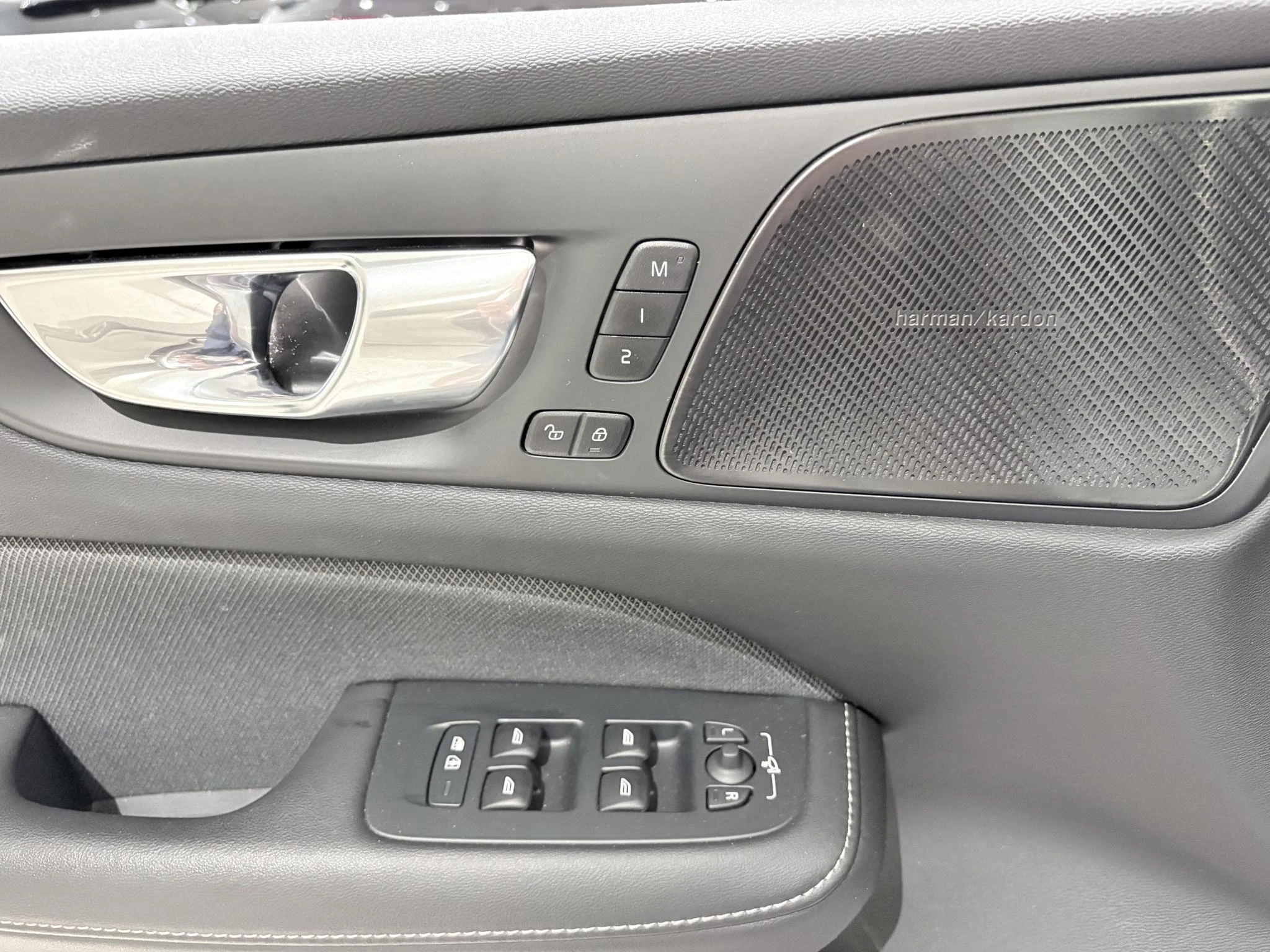 Volvo-V60-image-10