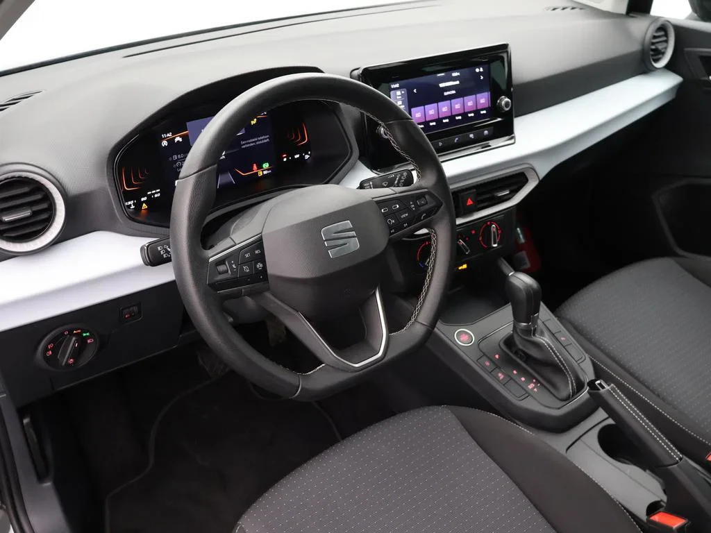 SEAT-Ibiza-image-16